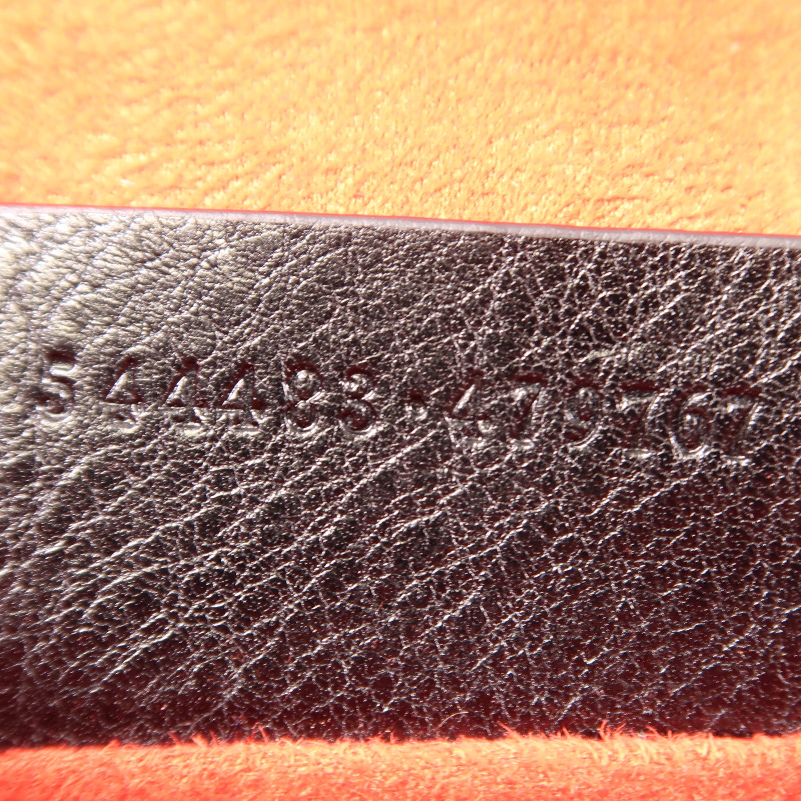 Alexander McQueen 牛皮皮革Box Bag銀扣鏈帶肩背袋