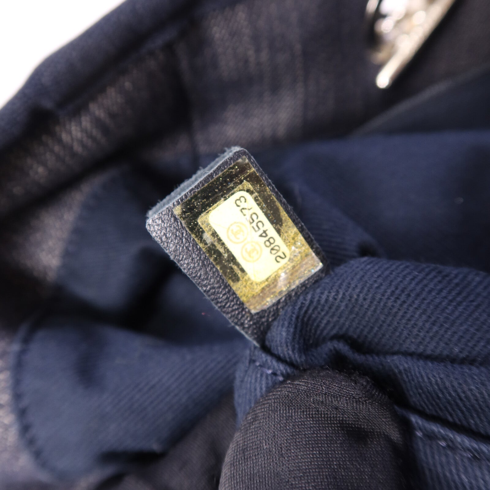 CHANEL 牛仔布Deauville銀扣鏈帶肩背袋