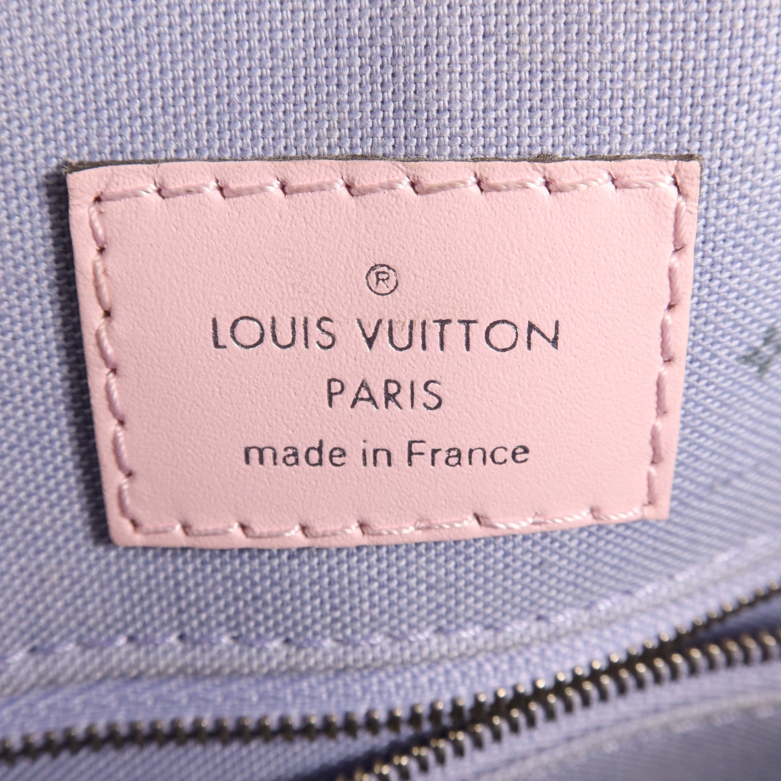 LOUIS VUITTON Monogram Giant Escale On The Go銀扣手挽肩背兩用袋