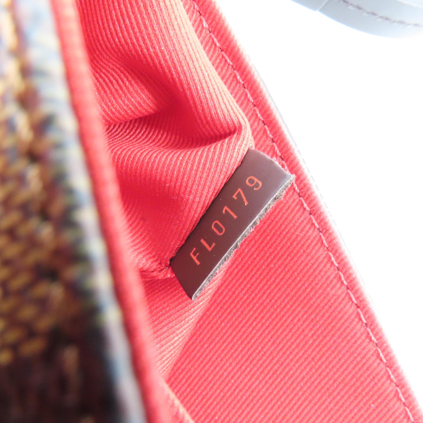 LOUIS VUITTON Damier Croisette金扣手挽肩背兩用袋