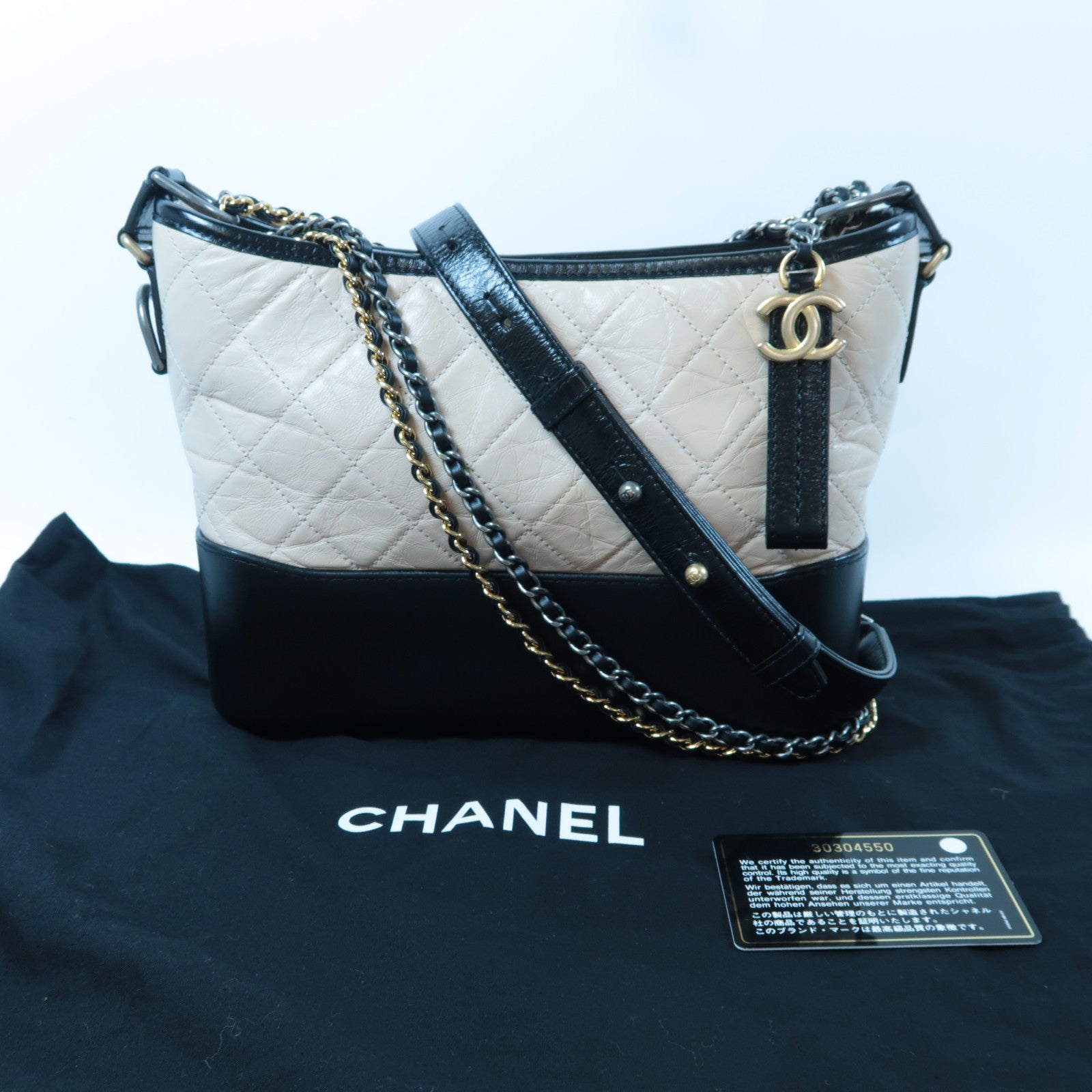CHANEL 【激減優惠】菱格牛皮皮革Gabrielle鏈帶肩背袋米色/黑色