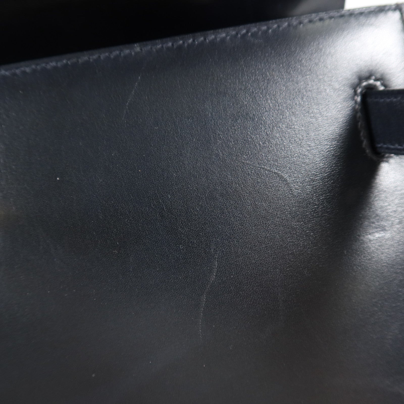 HERMES Box Calf皮革Kelly 32金扣手挽袋Noir