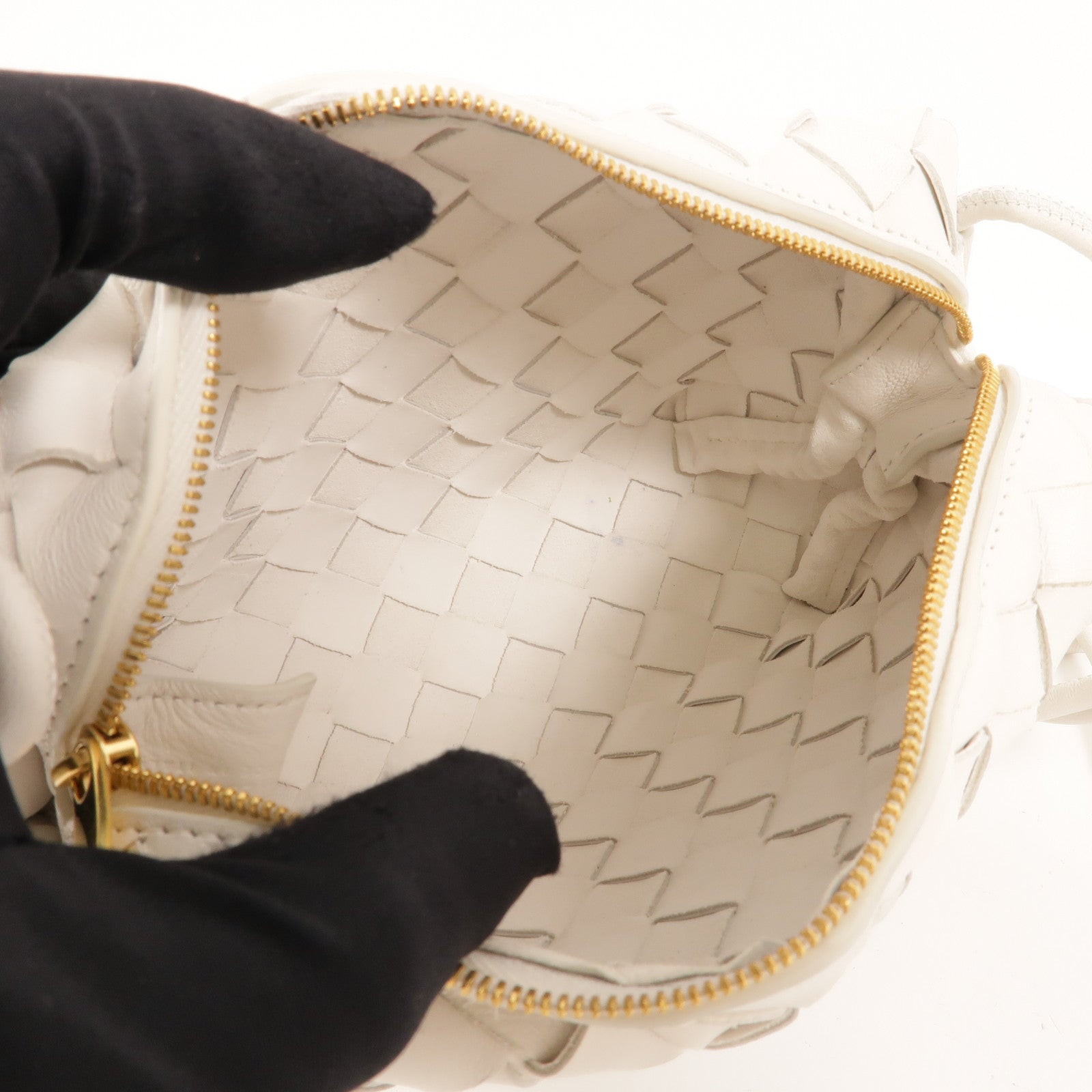 BOTTEGA VENETA 羊皮皮革Mini Loop肩背袋