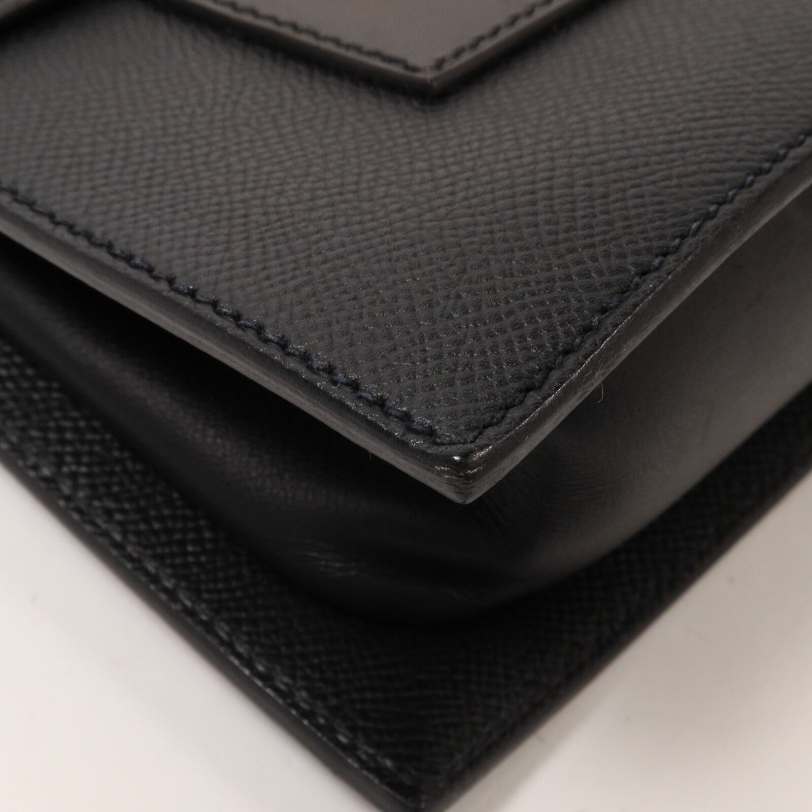 HERMES Swift皮革/Epsom皮革Sacabar 24肩背袋Noir
