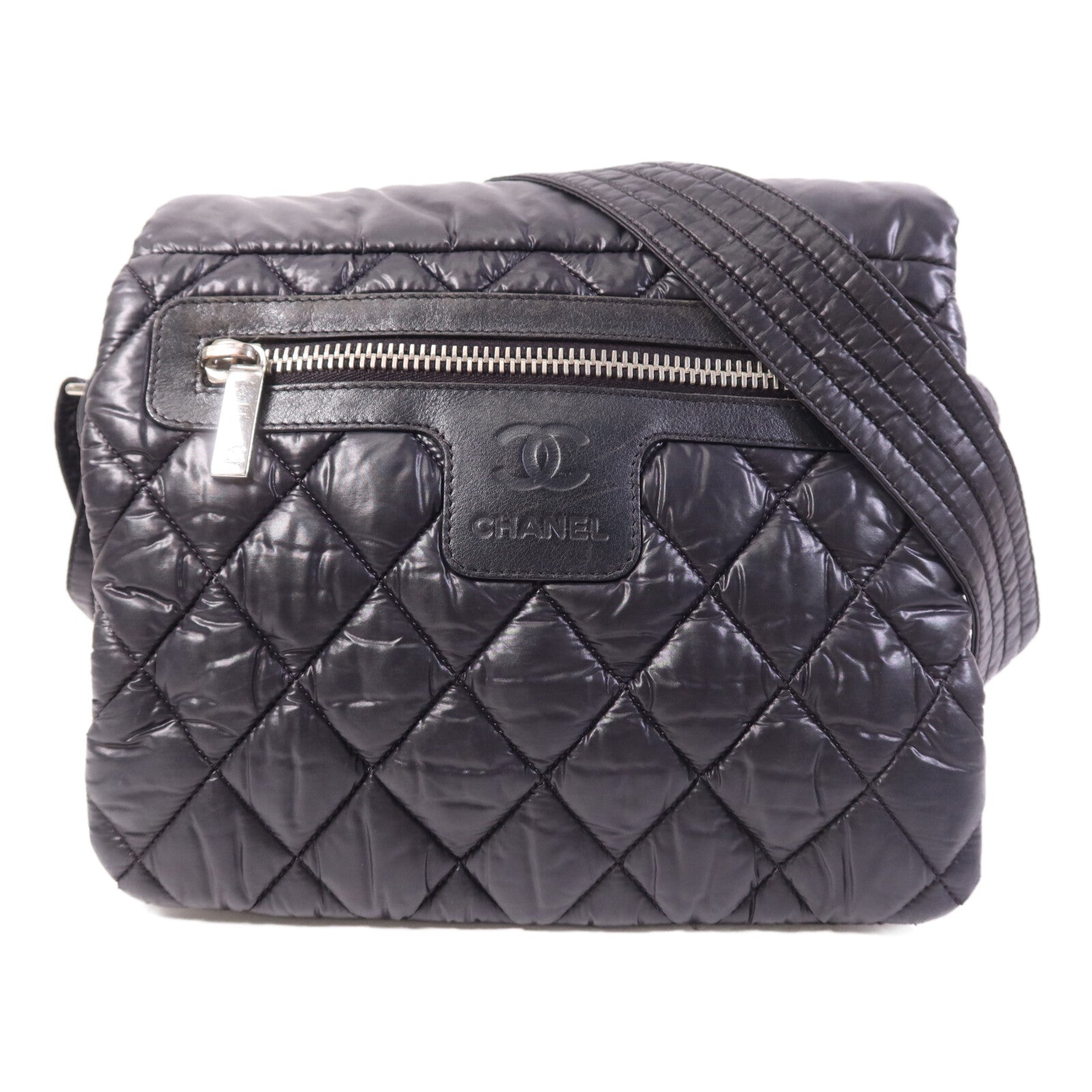 CHANEL 尼龍Coco Cocoon銀扣肩背袋