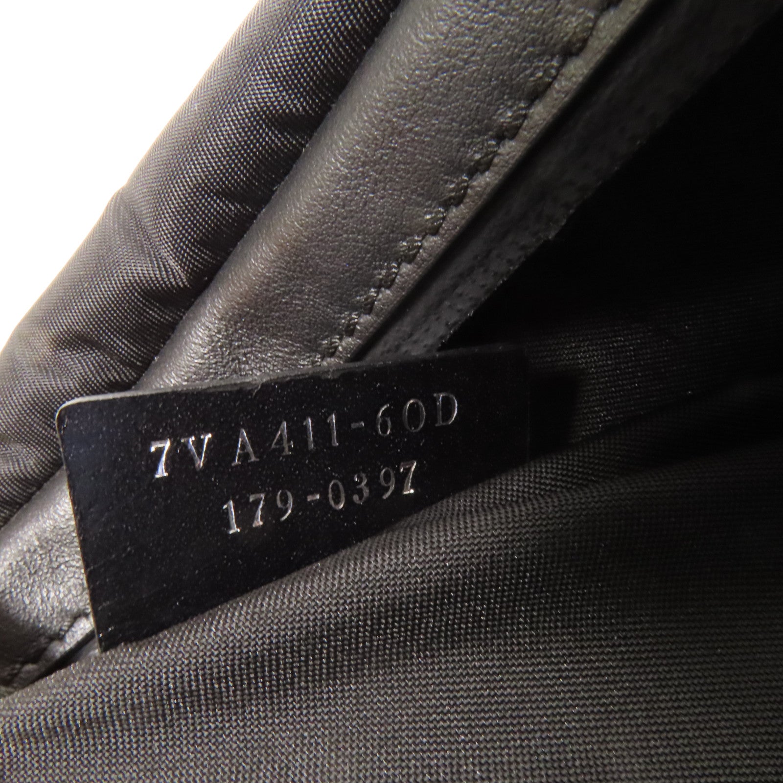 FENDI 尼龍/皮革Shoulder Bag銀扣手挽肩背兩用袋