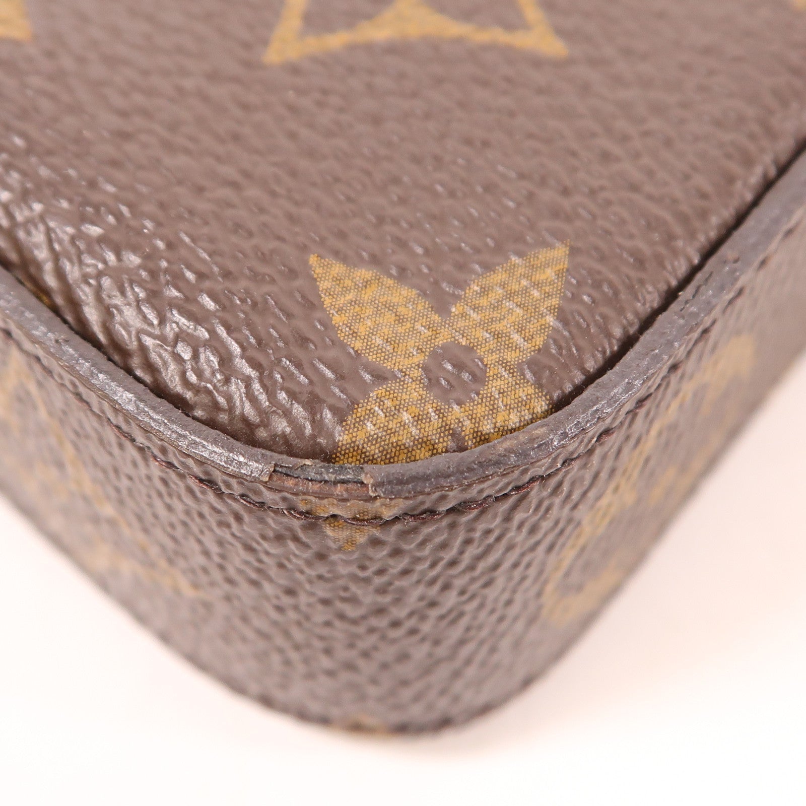 LOUIS VUITTON Monogram Pochette Felicie金扣鏈帶肩背袋