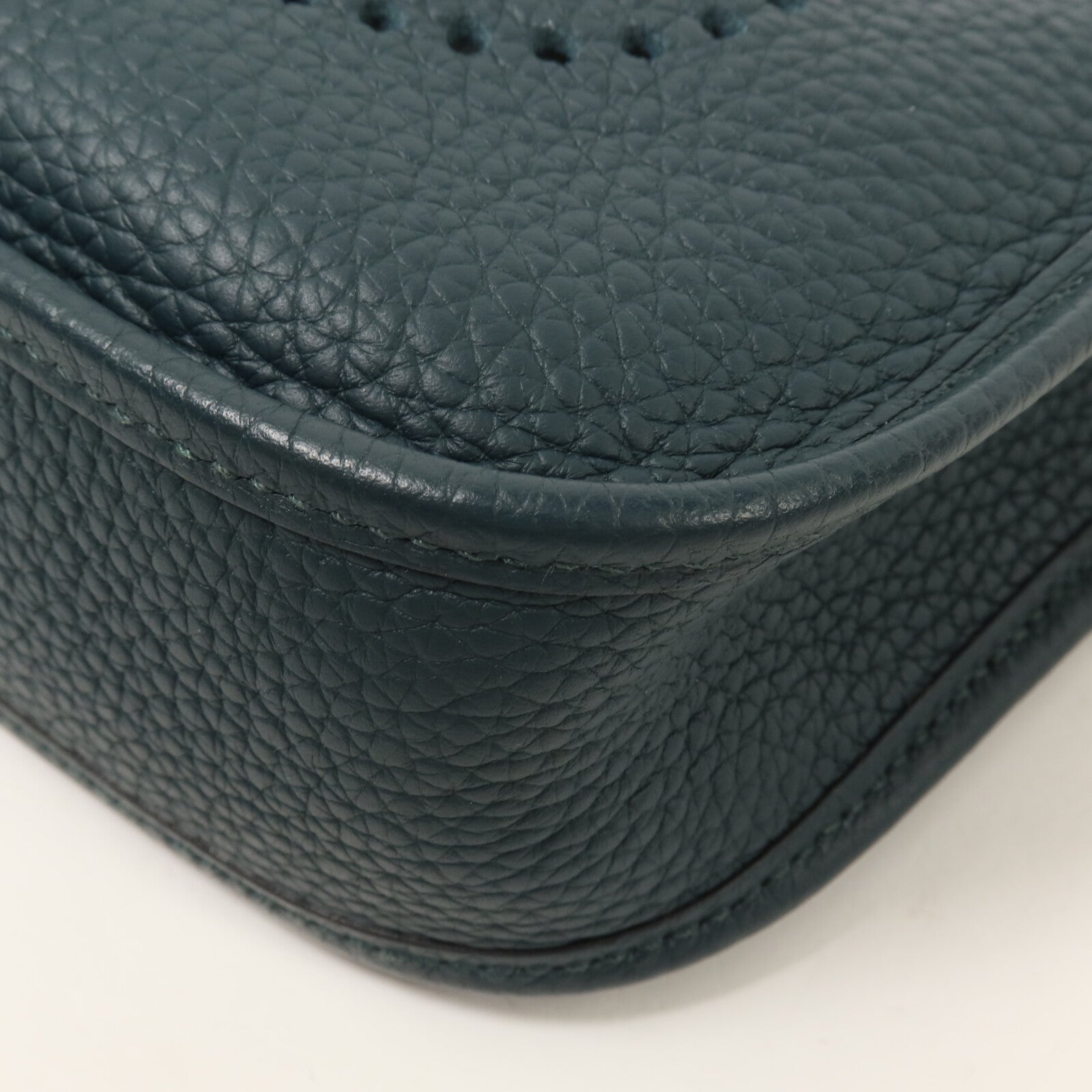 HERMES Clemence皮革Evelyne TPM肩背袋Vert Cypress