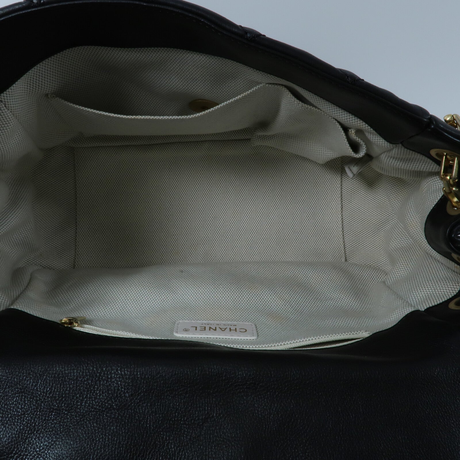CHANEL 牛皮皮革Chain Shoulder Bag鏈帶肩背袋