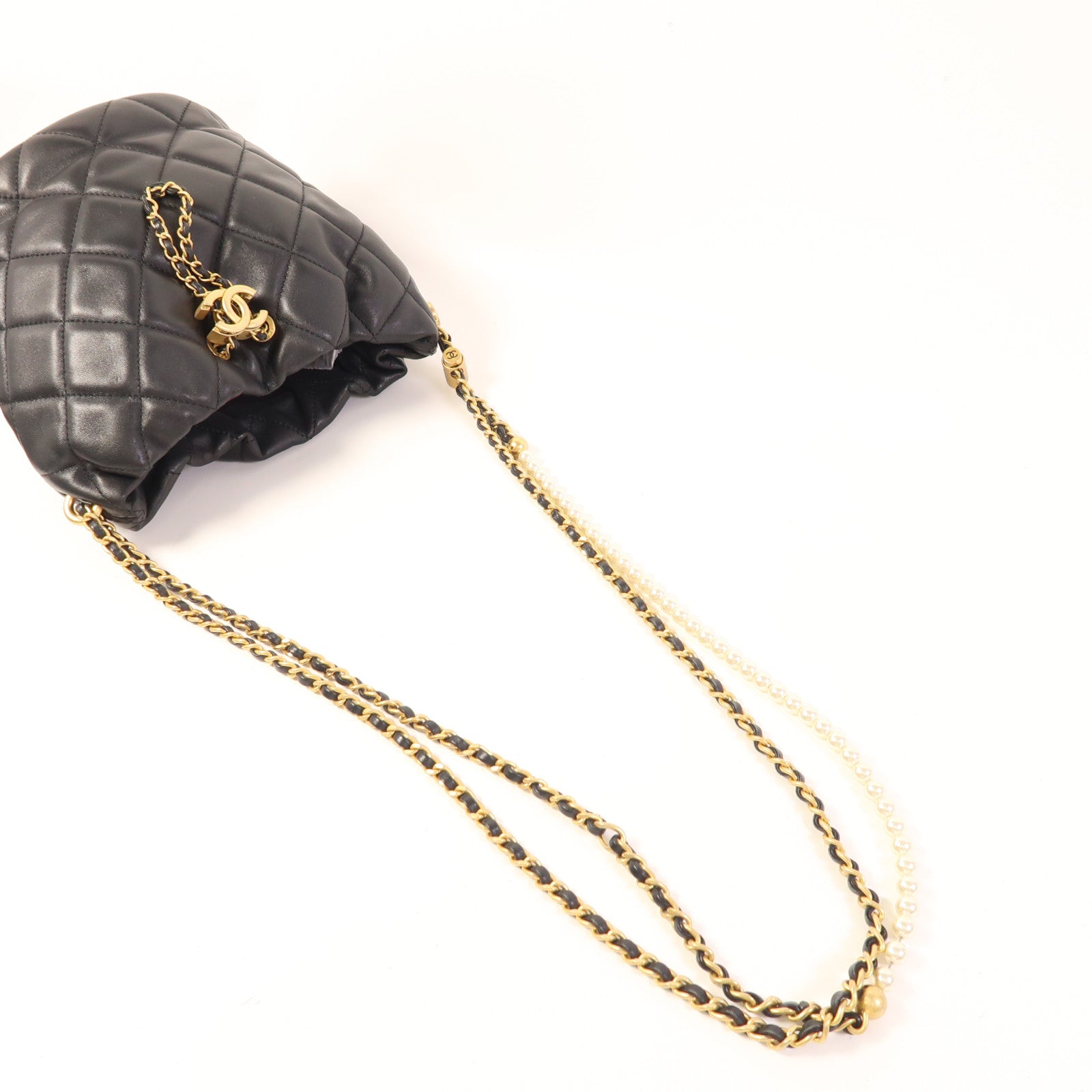 CHANEL 羊皮皮革Bucket Bag金扣鏈帶肩背袋