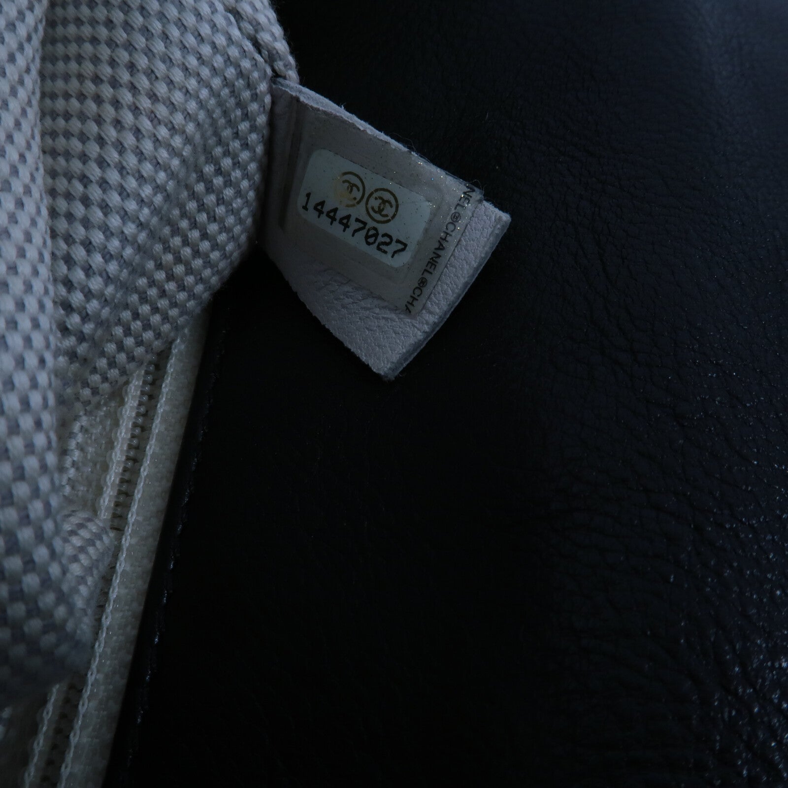CHANEL 牛皮皮革Chain Shoulder Bag鏈帶肩背袋