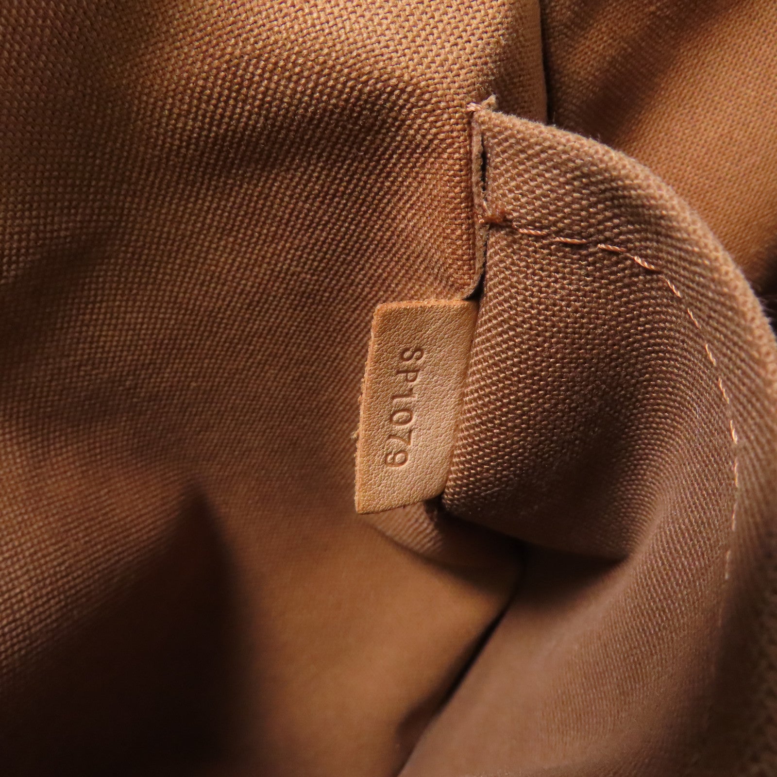 LOUIS VUITTON Monogram Tivoli GM金扣肩背袋棕色