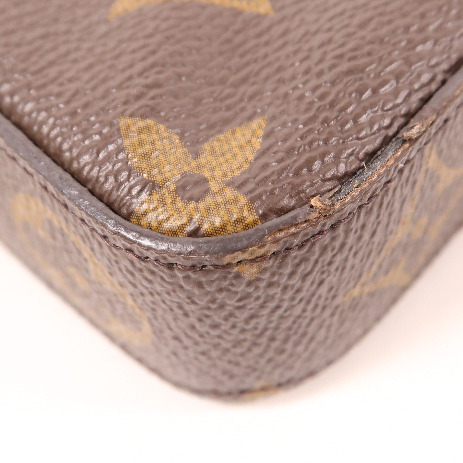 LOUIS VUITTON Monogram Pochette Felicie金扣鏈帶肩背袋
