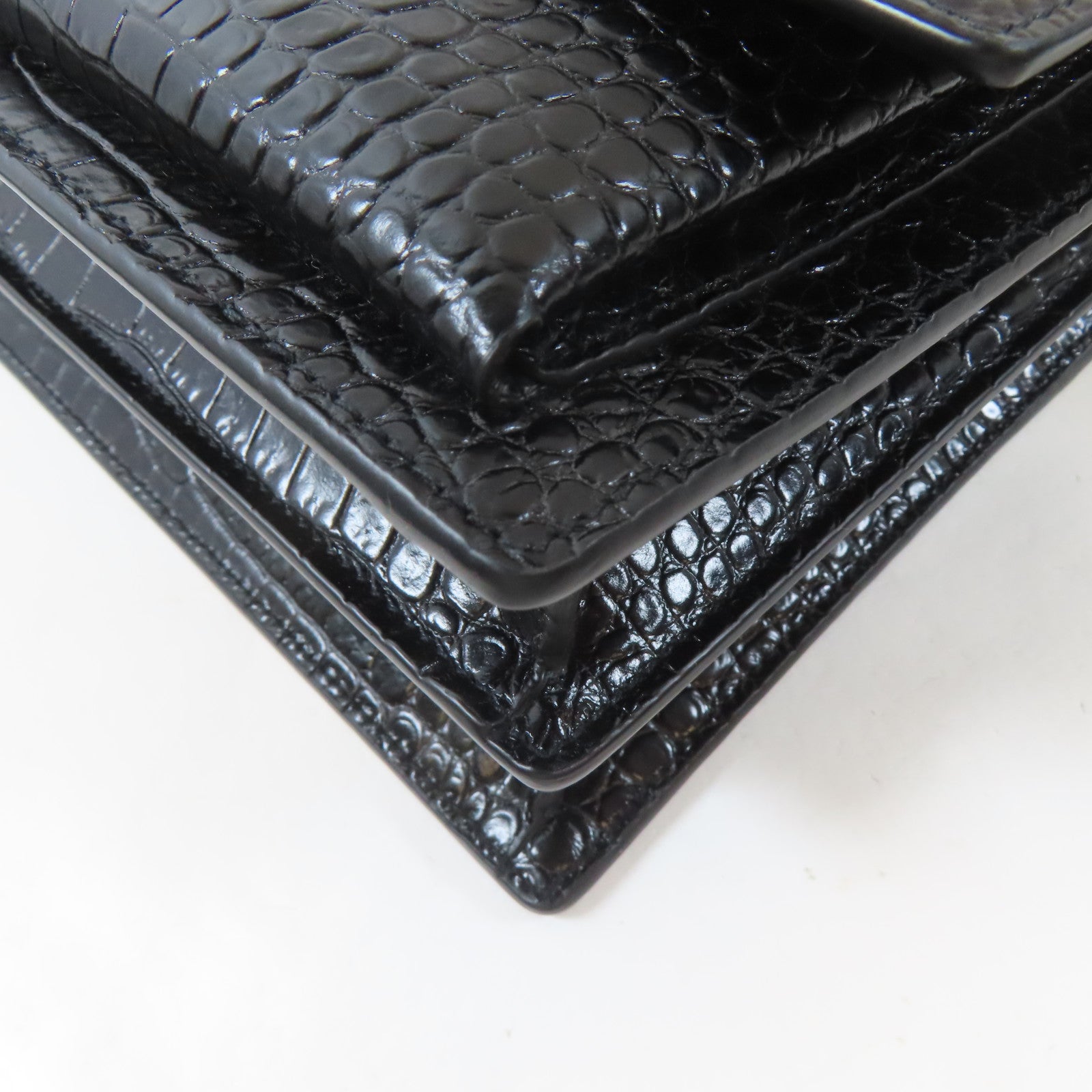 SAINT LAURENT 牛皮皮革Sunset Medium in Crocodile Embossed銀扣鏈帶肩背袋黑色