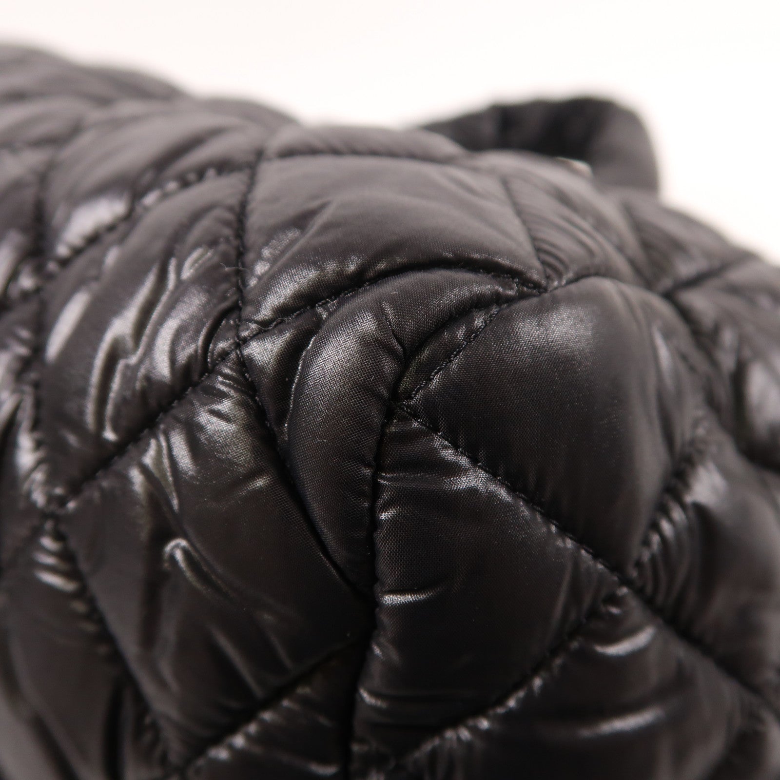 CHANEL 尼龍Coco Cocoon手挽袋