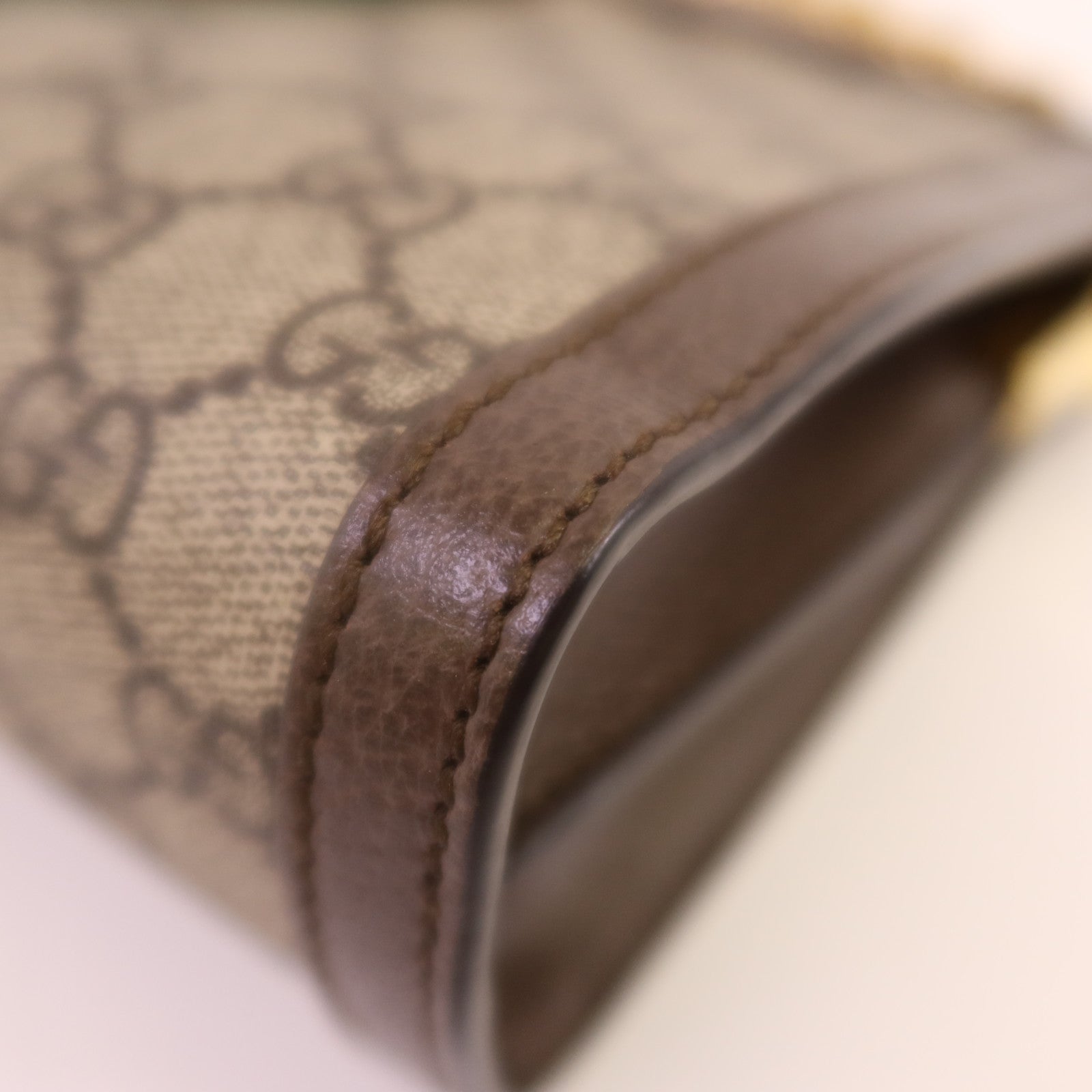 GUCCI 【激減優惠】塗層帆布Ophldia GG鏈帶肩背袋