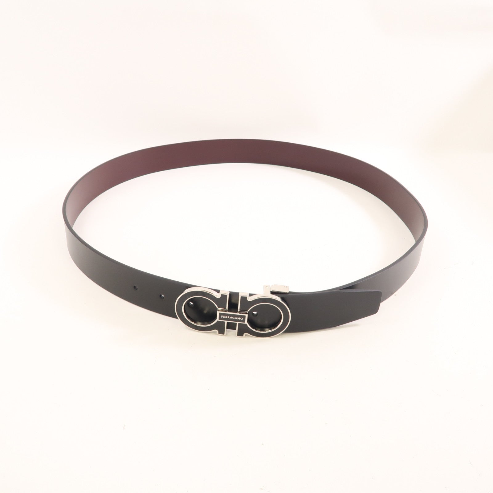 Salvatore Ferragamo 皮革Belt銀扣皮帶黑色/啡色