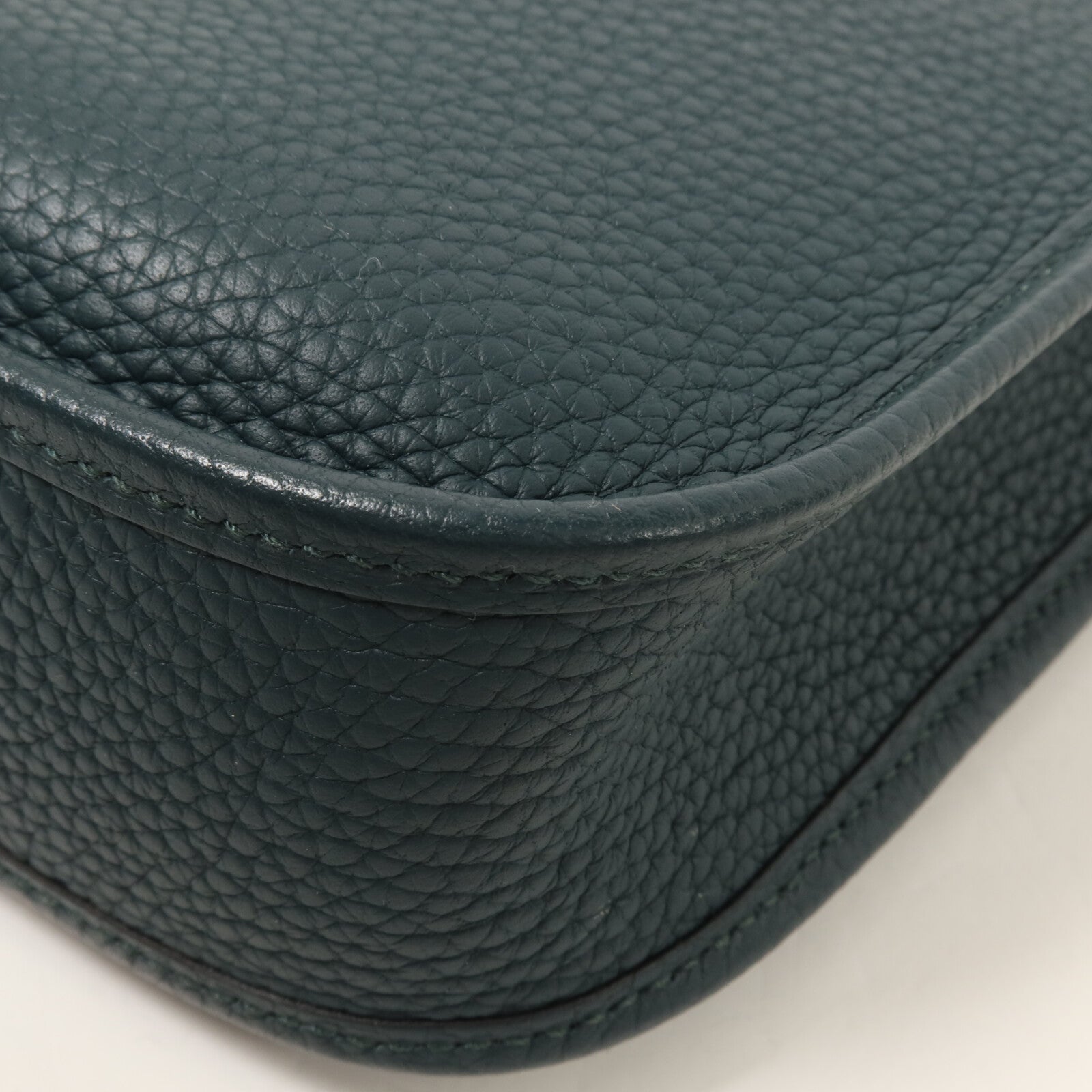 HERMES Clemence皮革Evelyne TPM肩背袋Vert Cypress