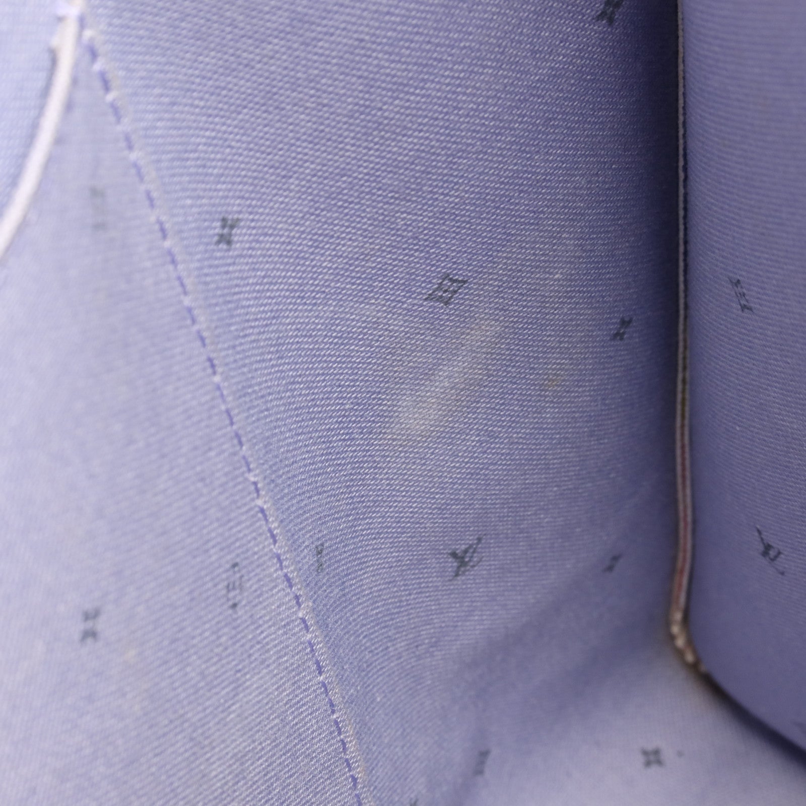 LOUIS VUITTON Monogram Giant Escale On The Go銀扣手挽肩背兩用袋