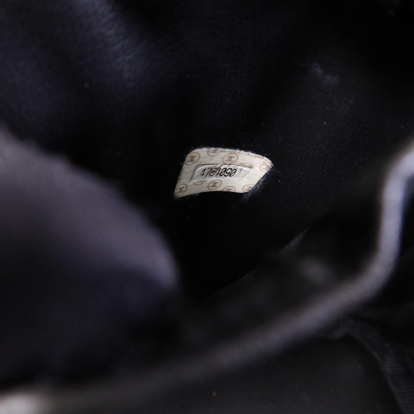 CHANEL 漆皮皮革 Vintage Vanity Case金扣手挽袋