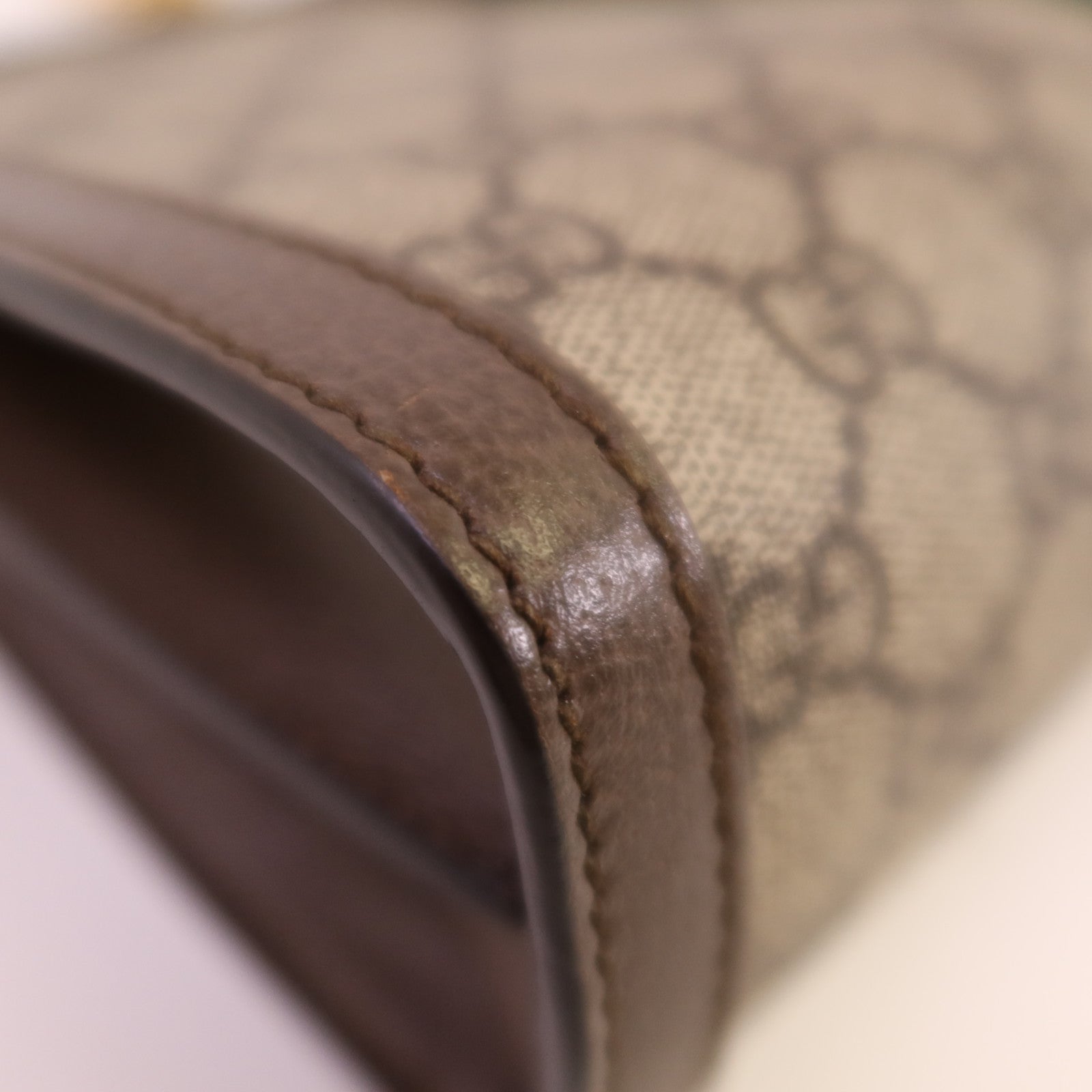 GUCCI 【激減優惠】塗層帆布Ophldia GG鏈帶肩背袋