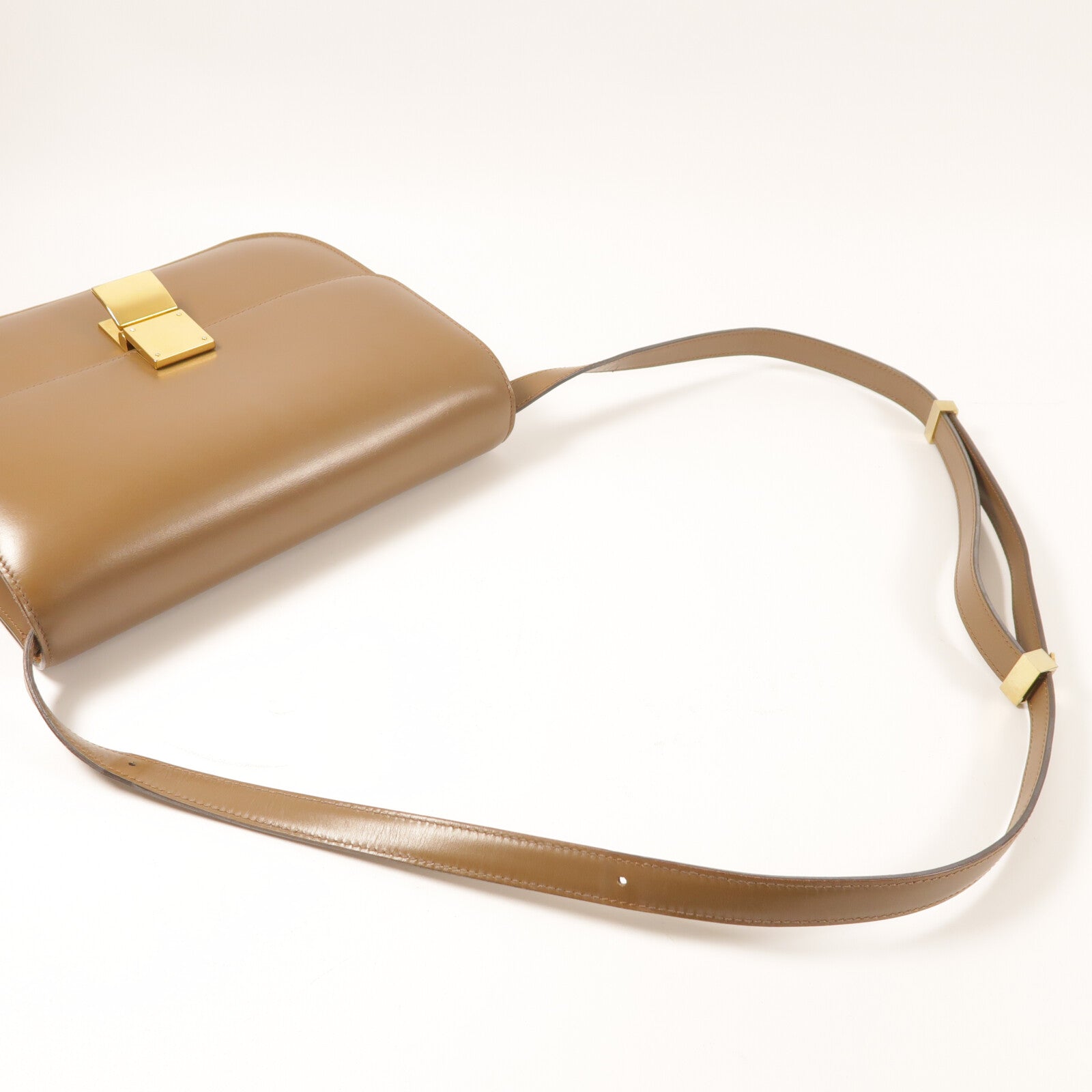 CELINE 牛皮皮革Classic Box金扣肩背袋