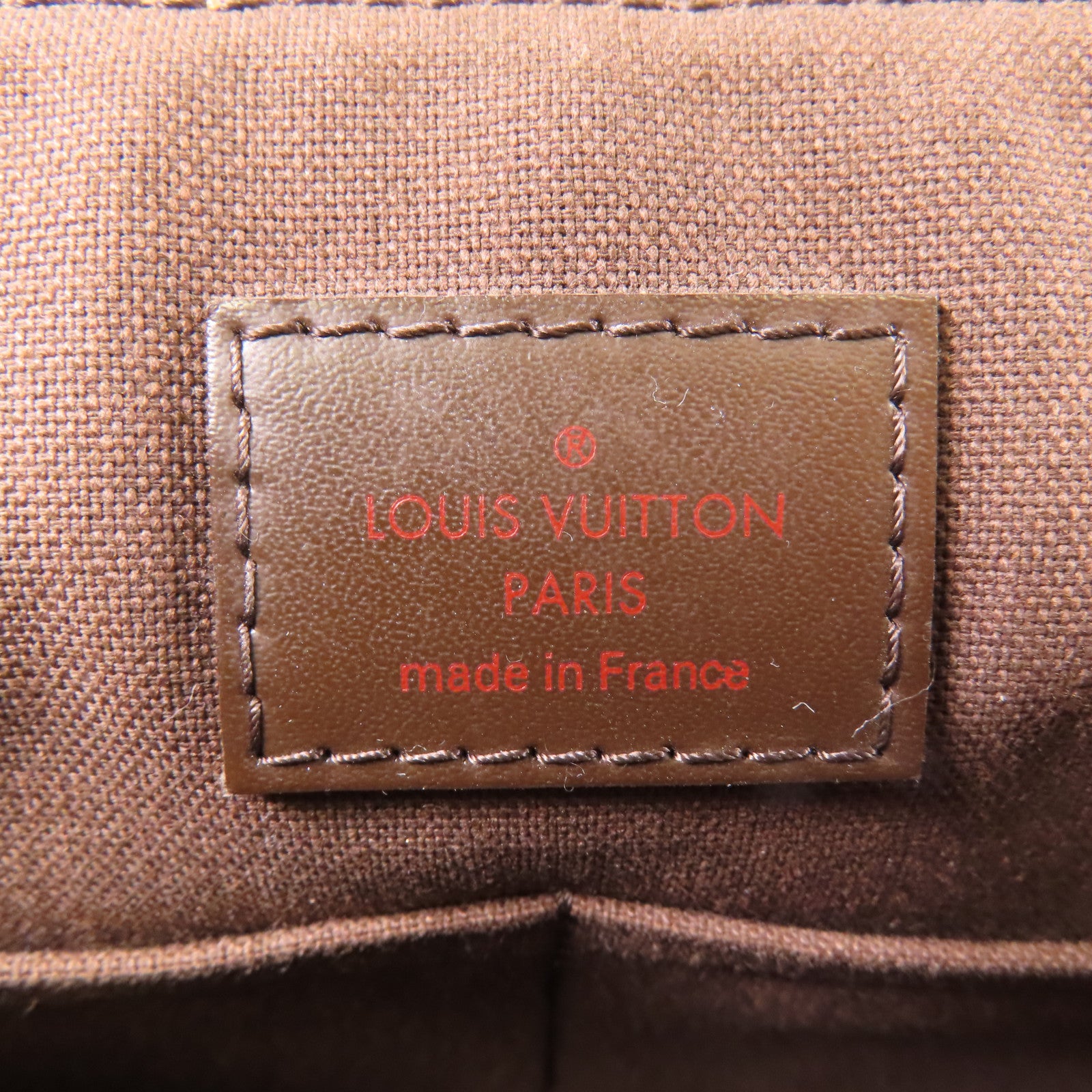 LOUIS VUITTON Damier District PM肩背袋啡色