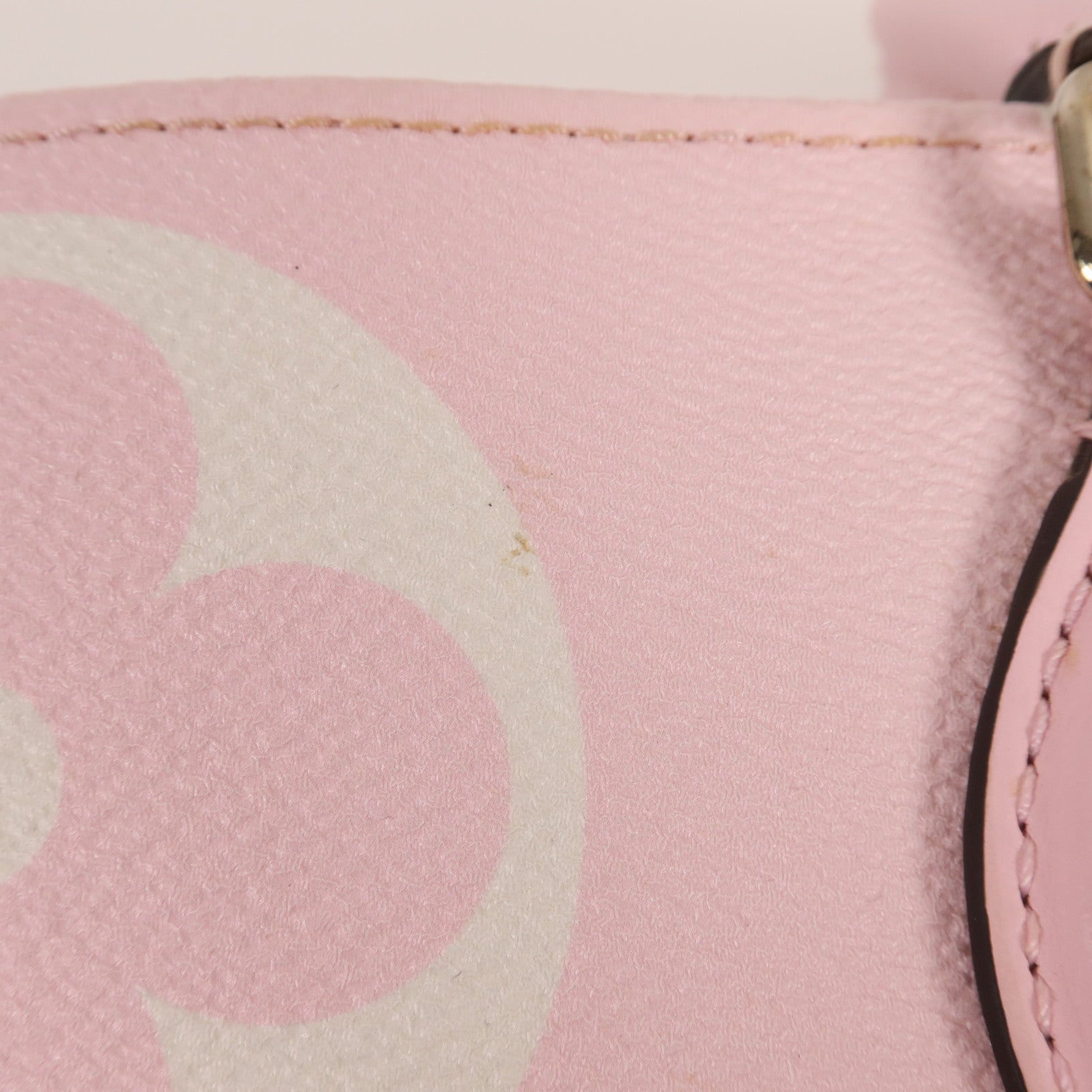 LOUIS VUITTON Monogram Giant Escale On The Go銀扣手挽肩背兩用袋