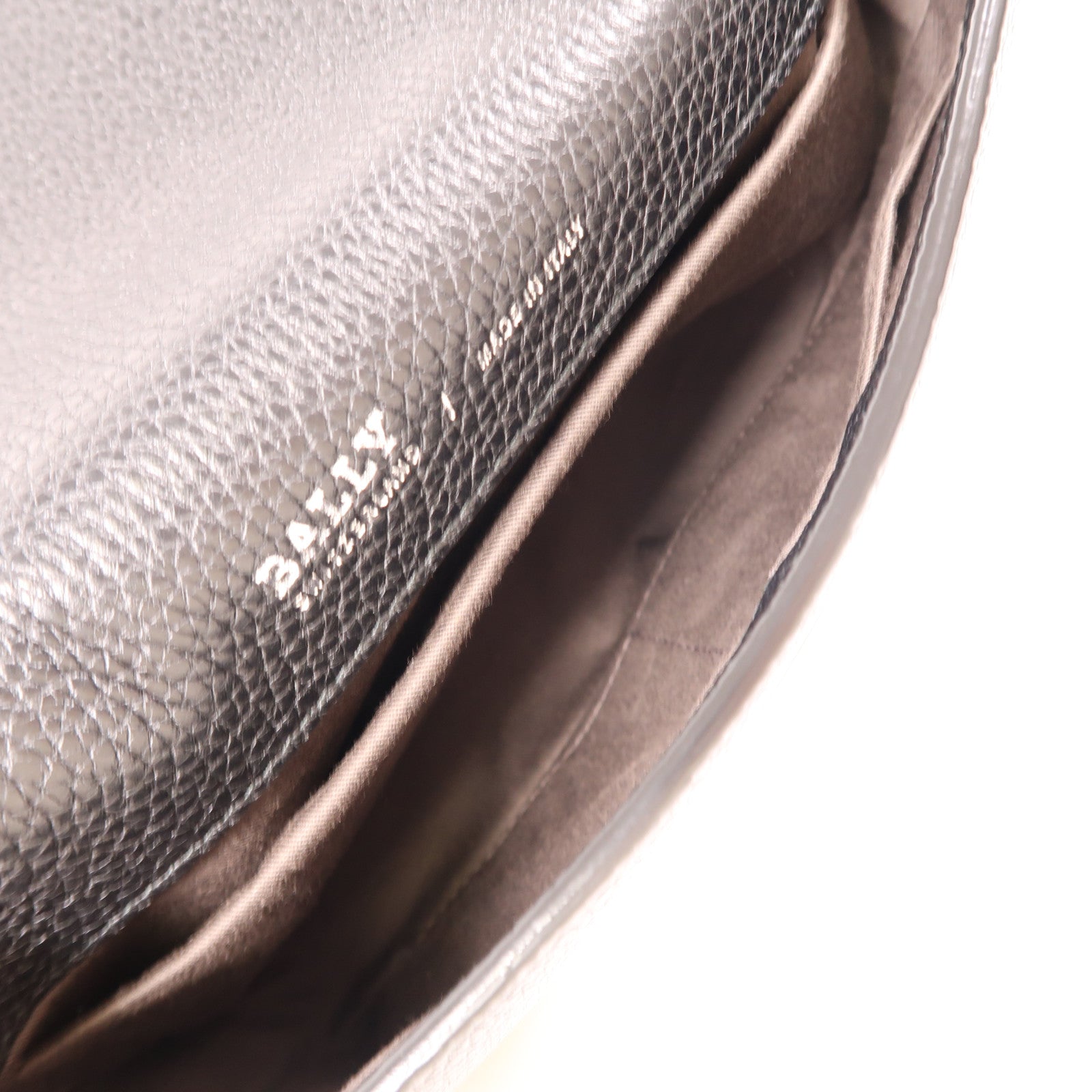 BALLY SHW Pouch Calfskin Leather Black/Red/White