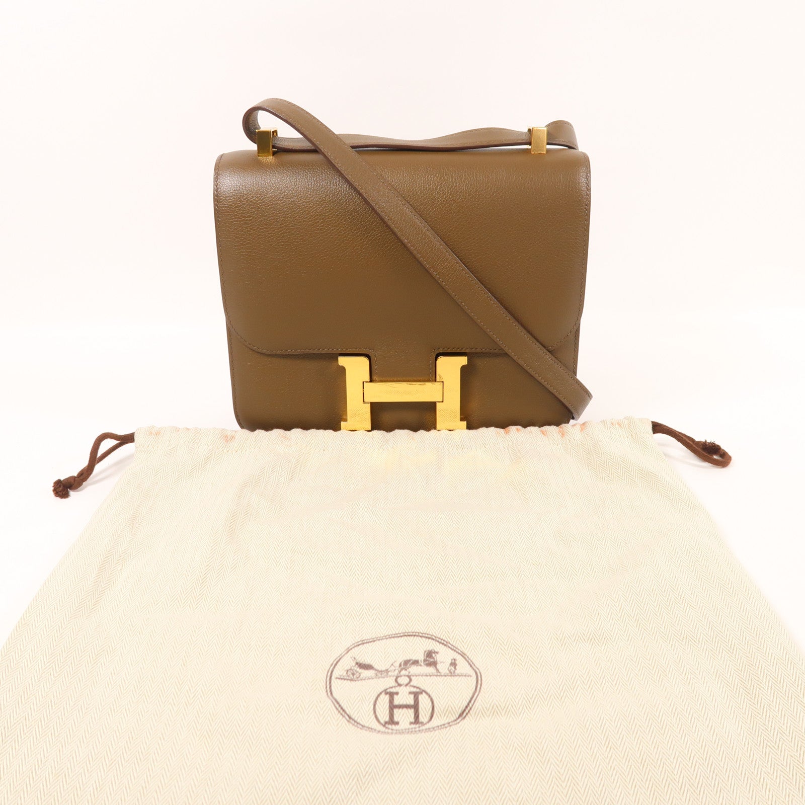 HERMES Evercolor皮革Constance 24金扣肩背袋Toundra