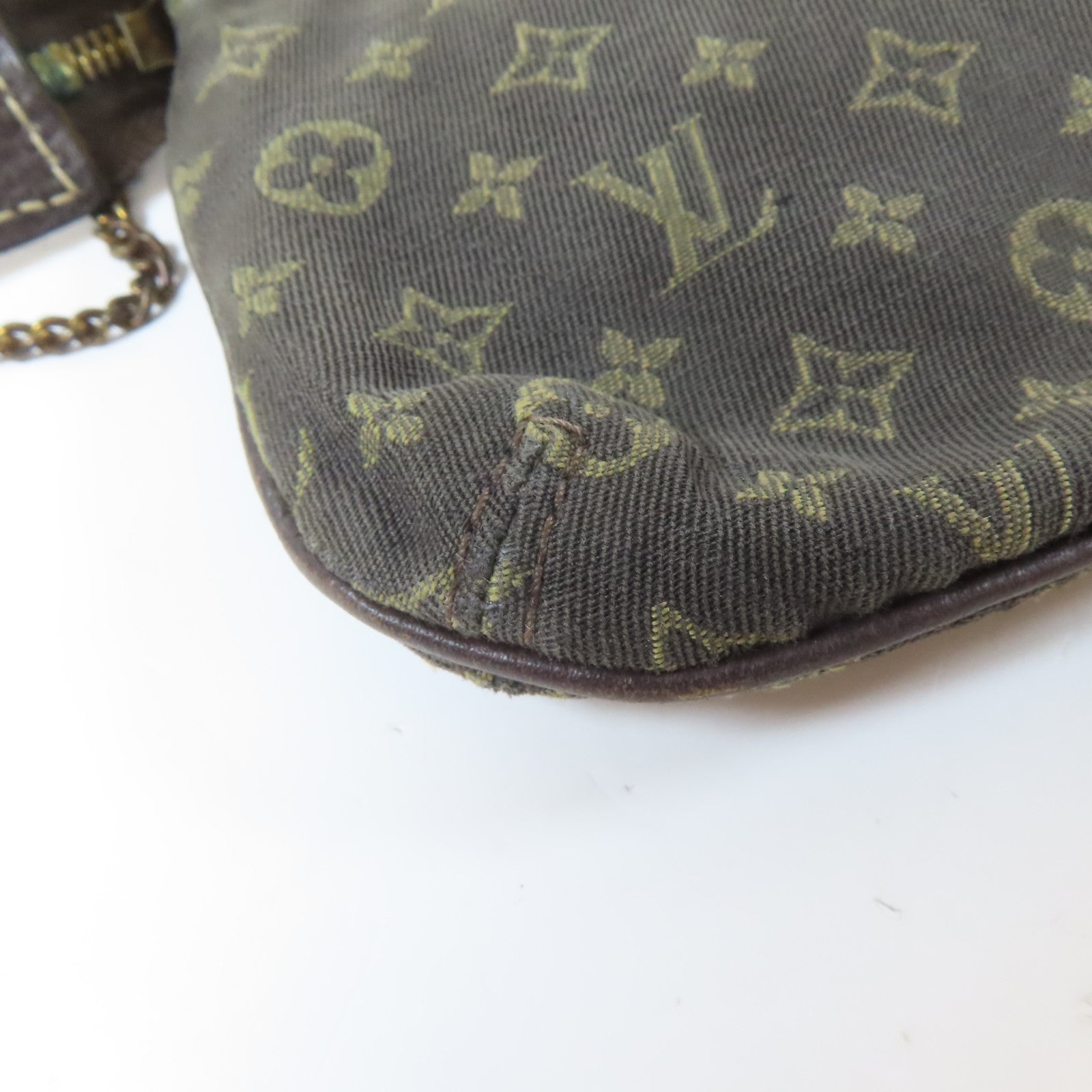LOUIS VUITTON Monogram Mini Lin Mini Pochette Accessoires金扣手拿包啡色