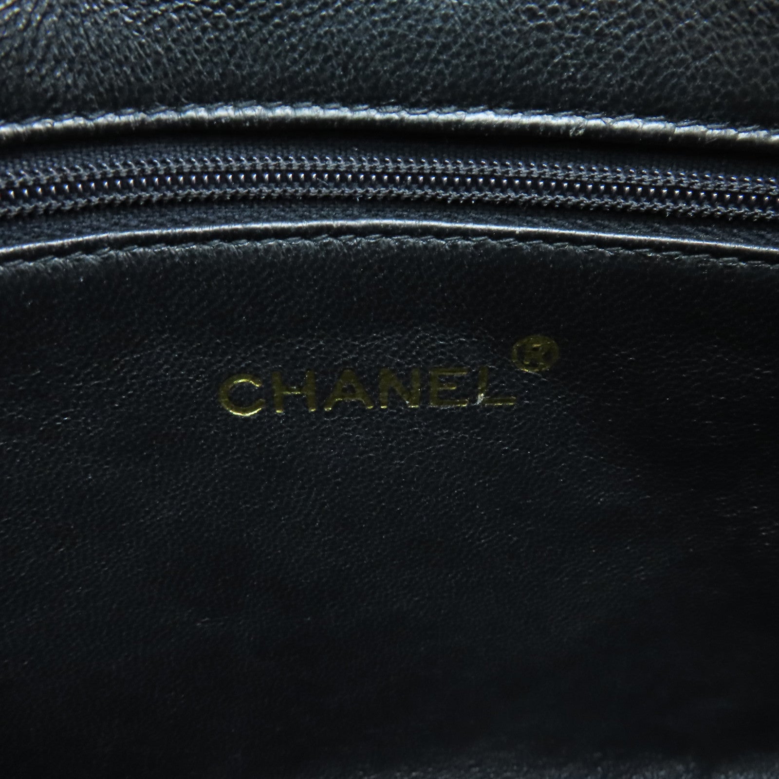 CHANEL rhombic sheepskin leather Chain Shoulder gold buckle chain shoulder bag black