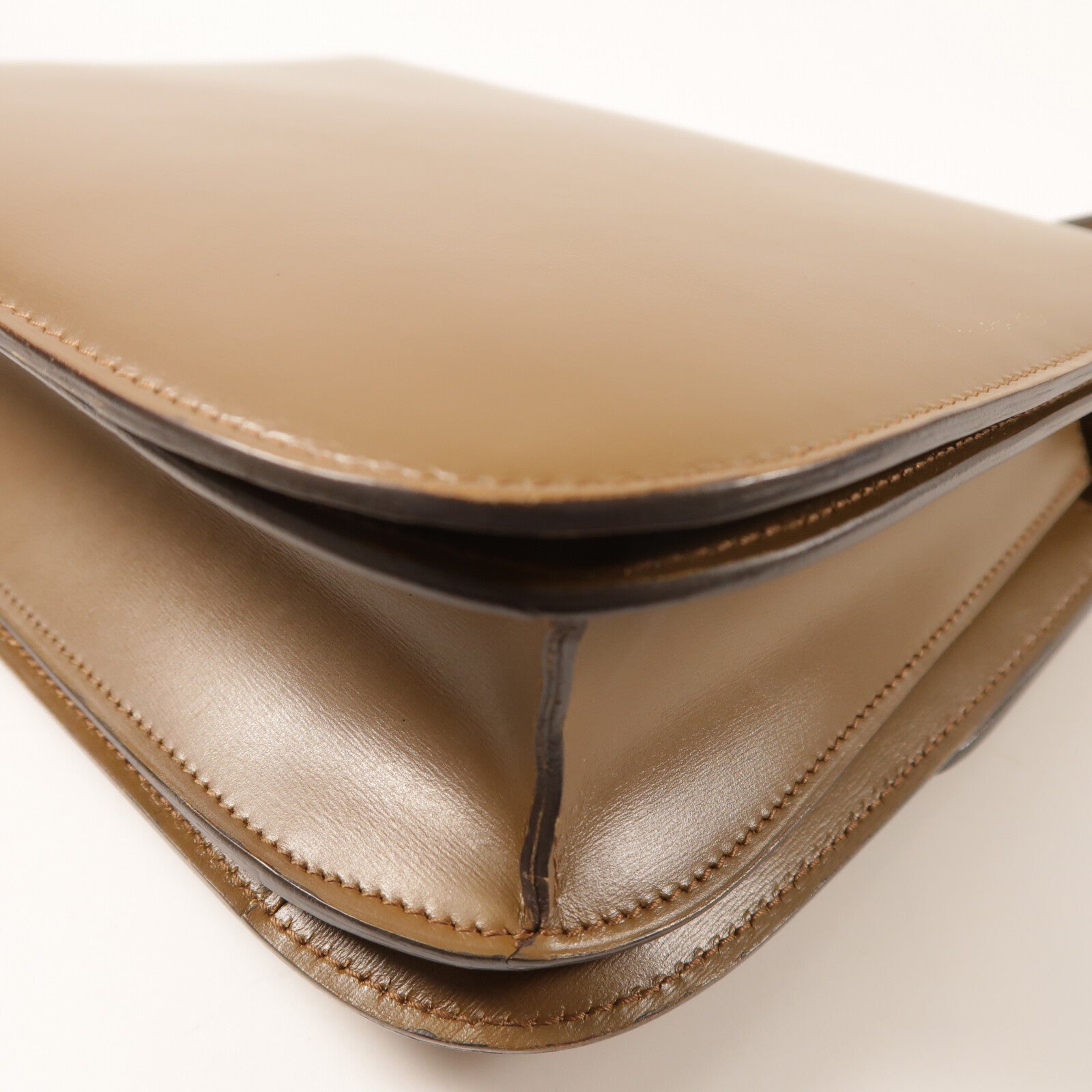 CELINE 牛皮皮革Classic Box金扣肩背袋
