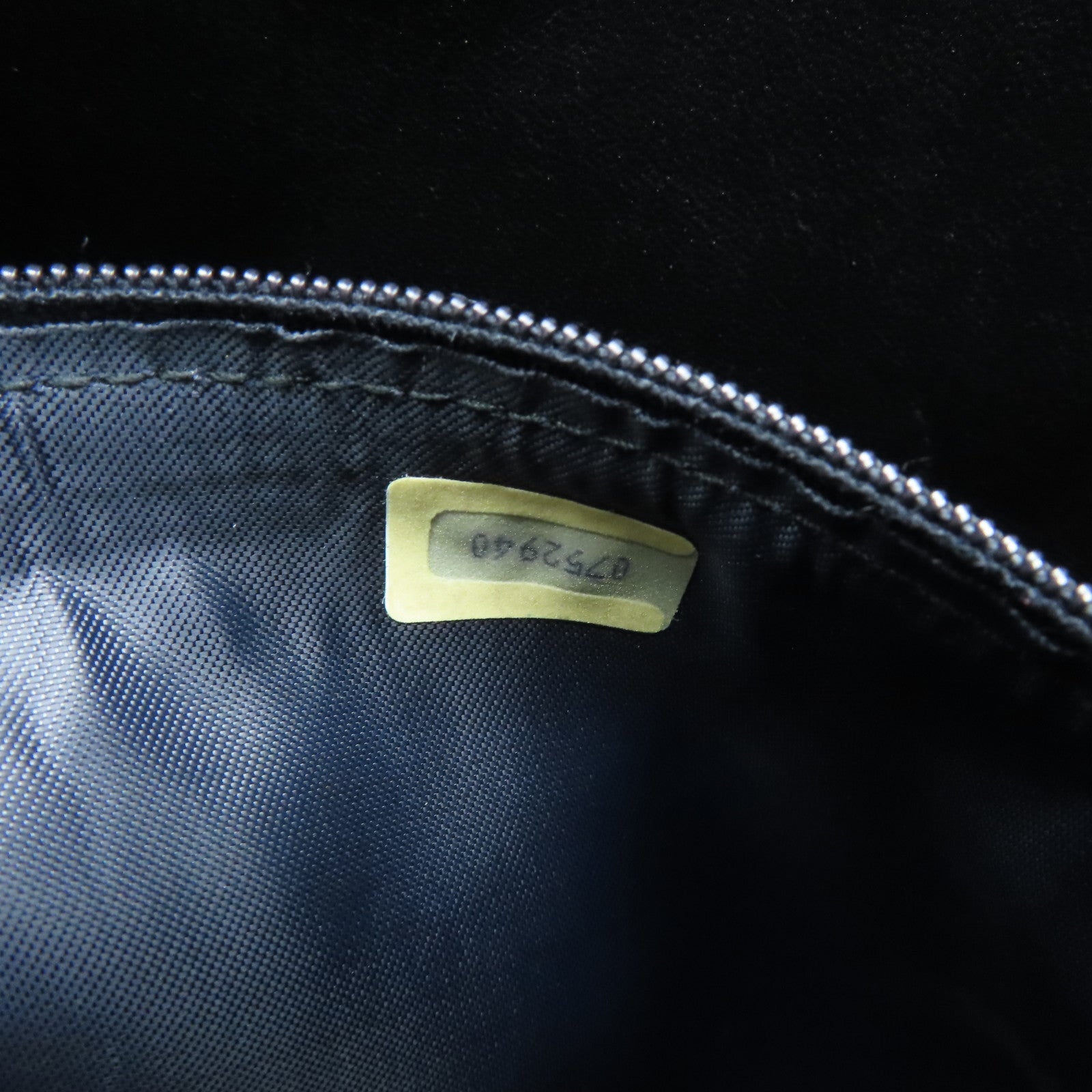 CHANEL rhombic sheepskin leather Chain Shoulder gold buckle chain shoulder bag black