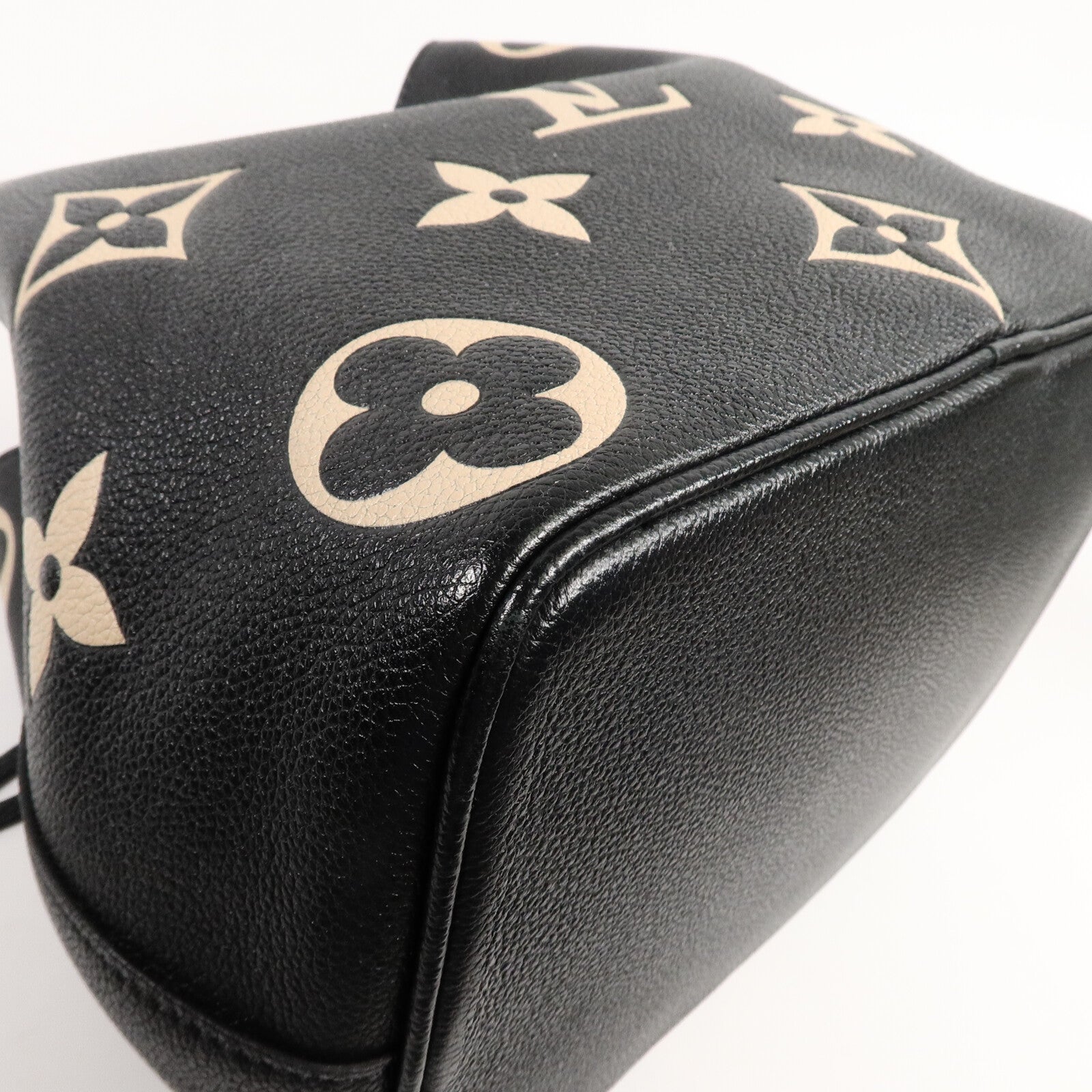 LOUIS VUITTON Monogram Empreinte Bicolor Neo Noe MM金扣手挽肩背兩用袋