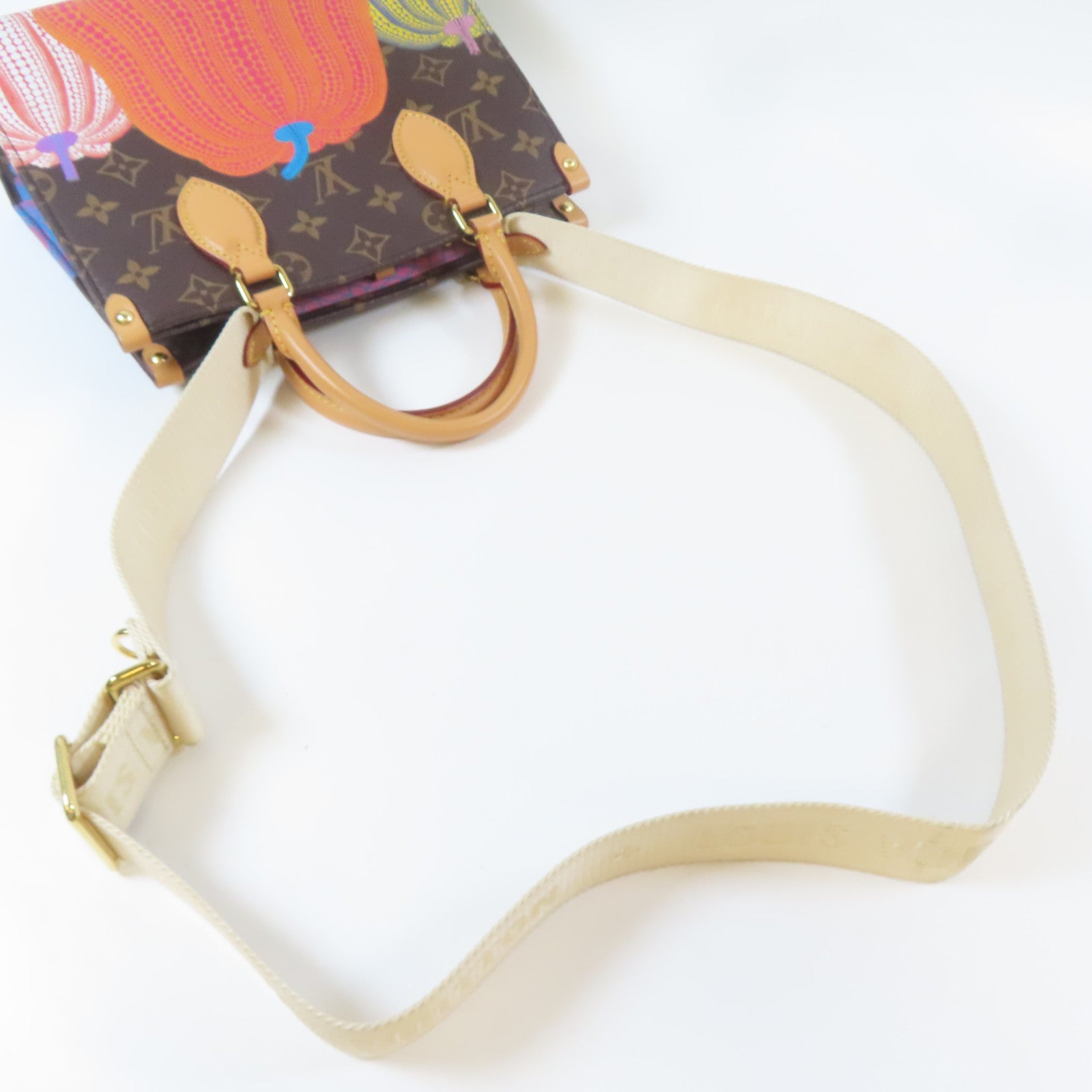 LOUIS VUITTON Monogram LV X YK On The Go PM金扣手挽肩背兩用袋啡色