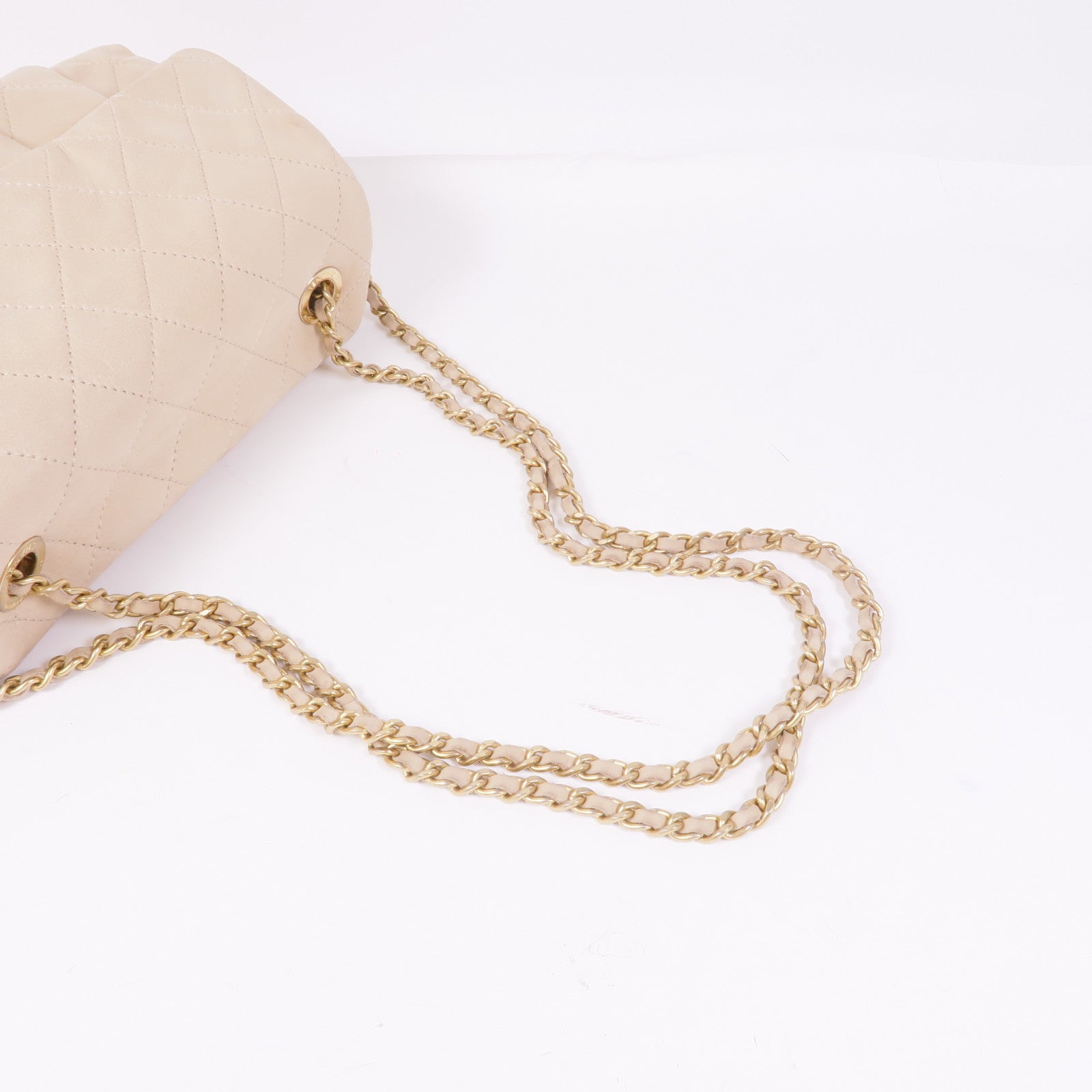 CHANEL 牛皮皮革Flap Bag金扣鏈帶肩背袋