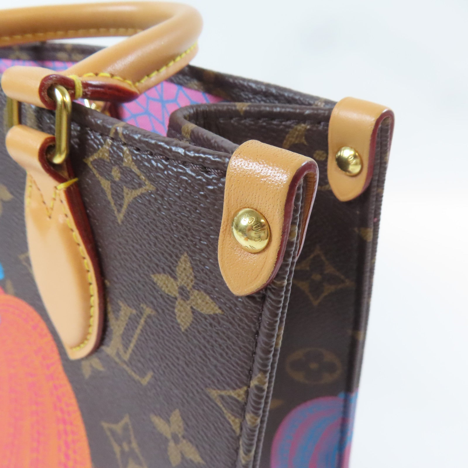 LOUIS VUITTON Monogram LV X YK On The Go PM金扣手挽肩背兩用袋啡色