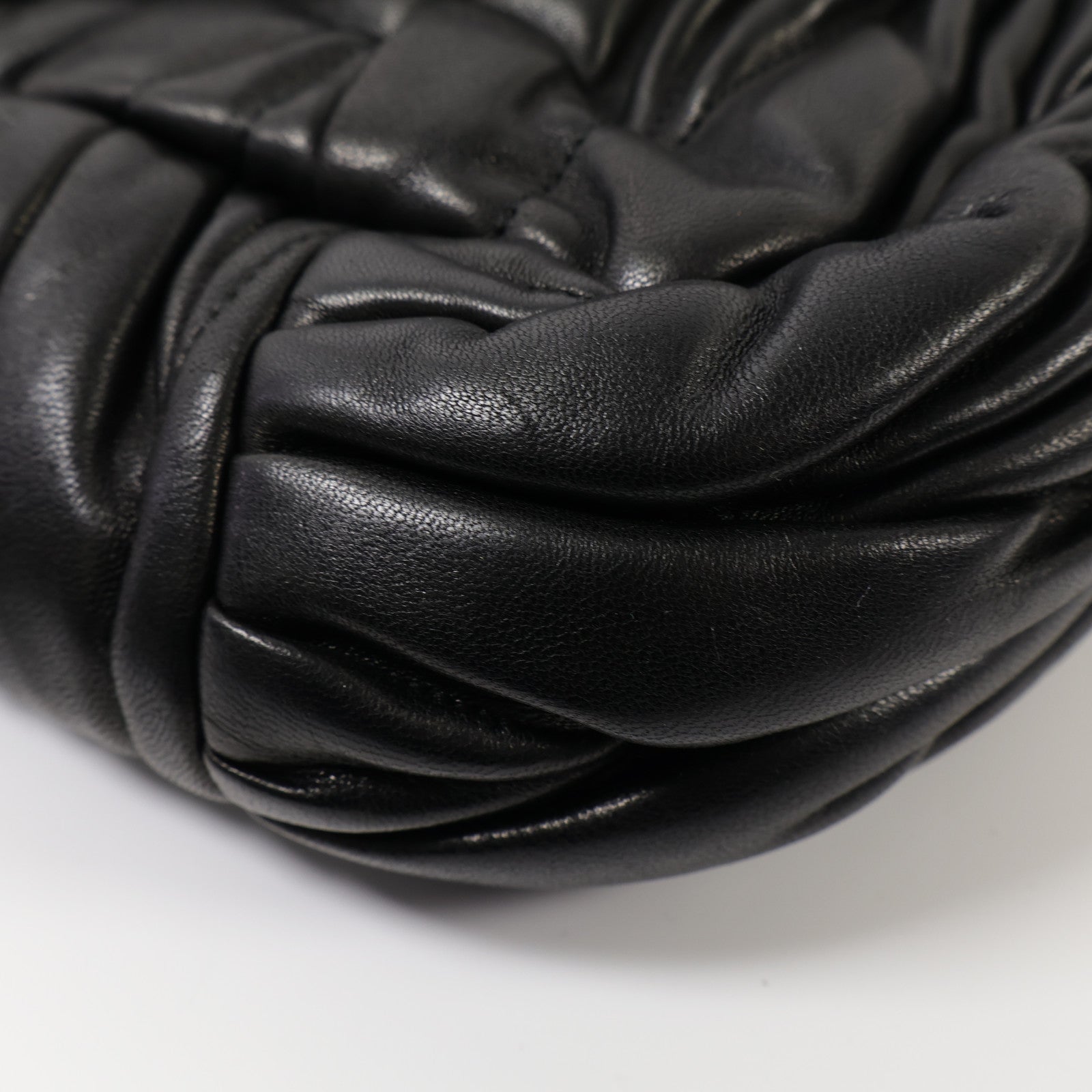 Miu Miu 羊皮皮革Tote Bag金扣手挽袋