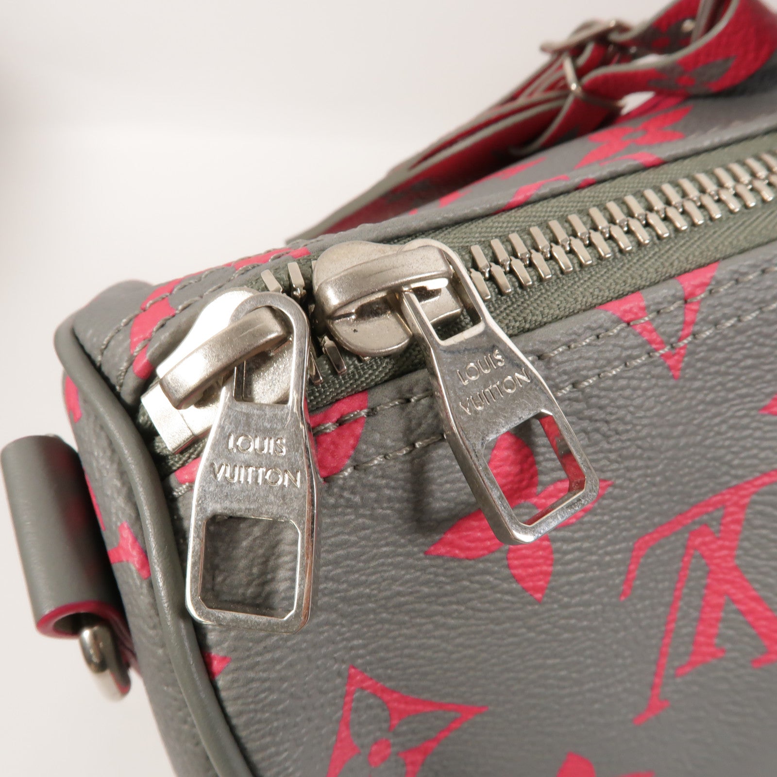 LOUIS VUITTON Monogram Glow Keepall Bandouliere 35手挽肩背兩用袋