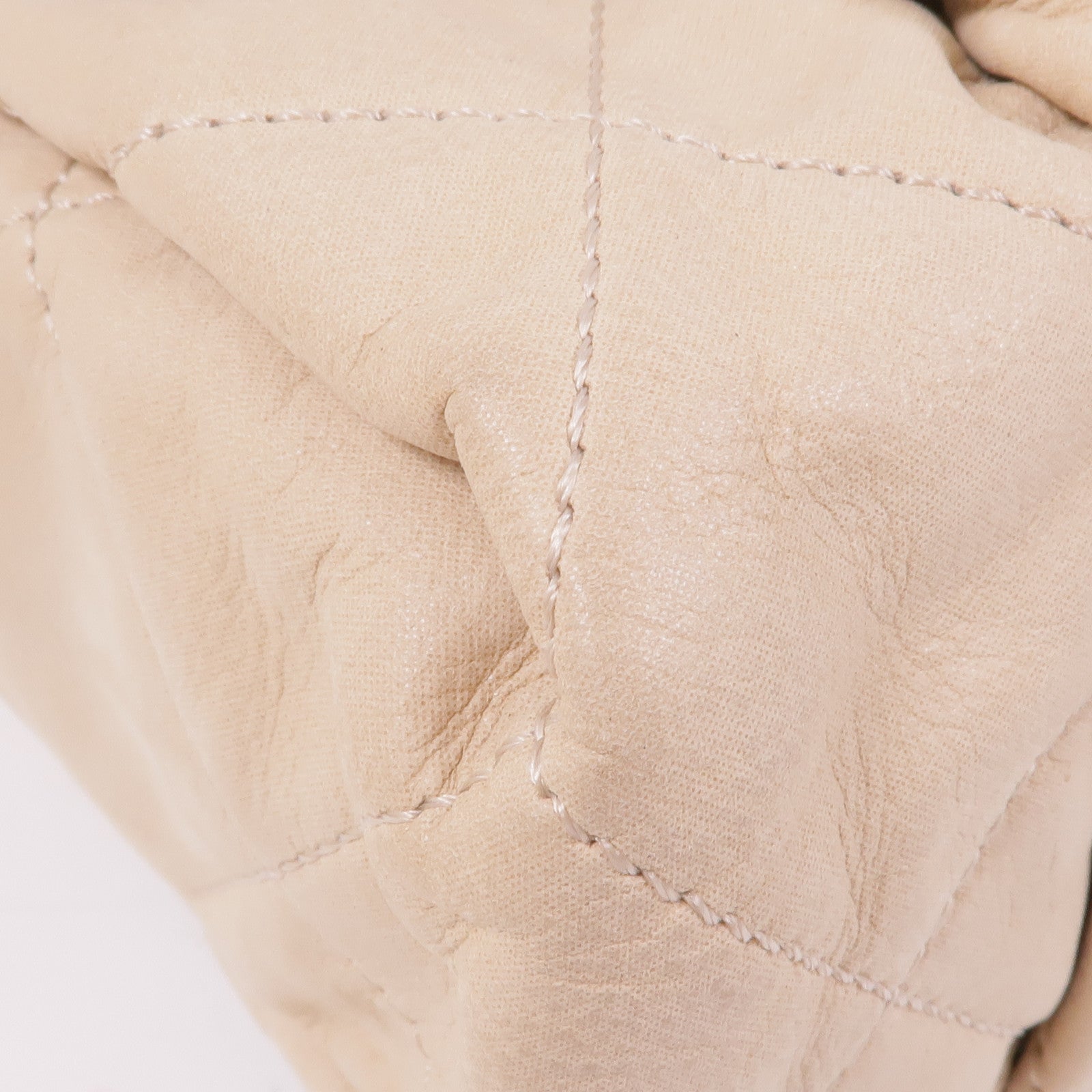 CHANEL 牛皮皮革Flap Bag金扣鏈帶肩背袋