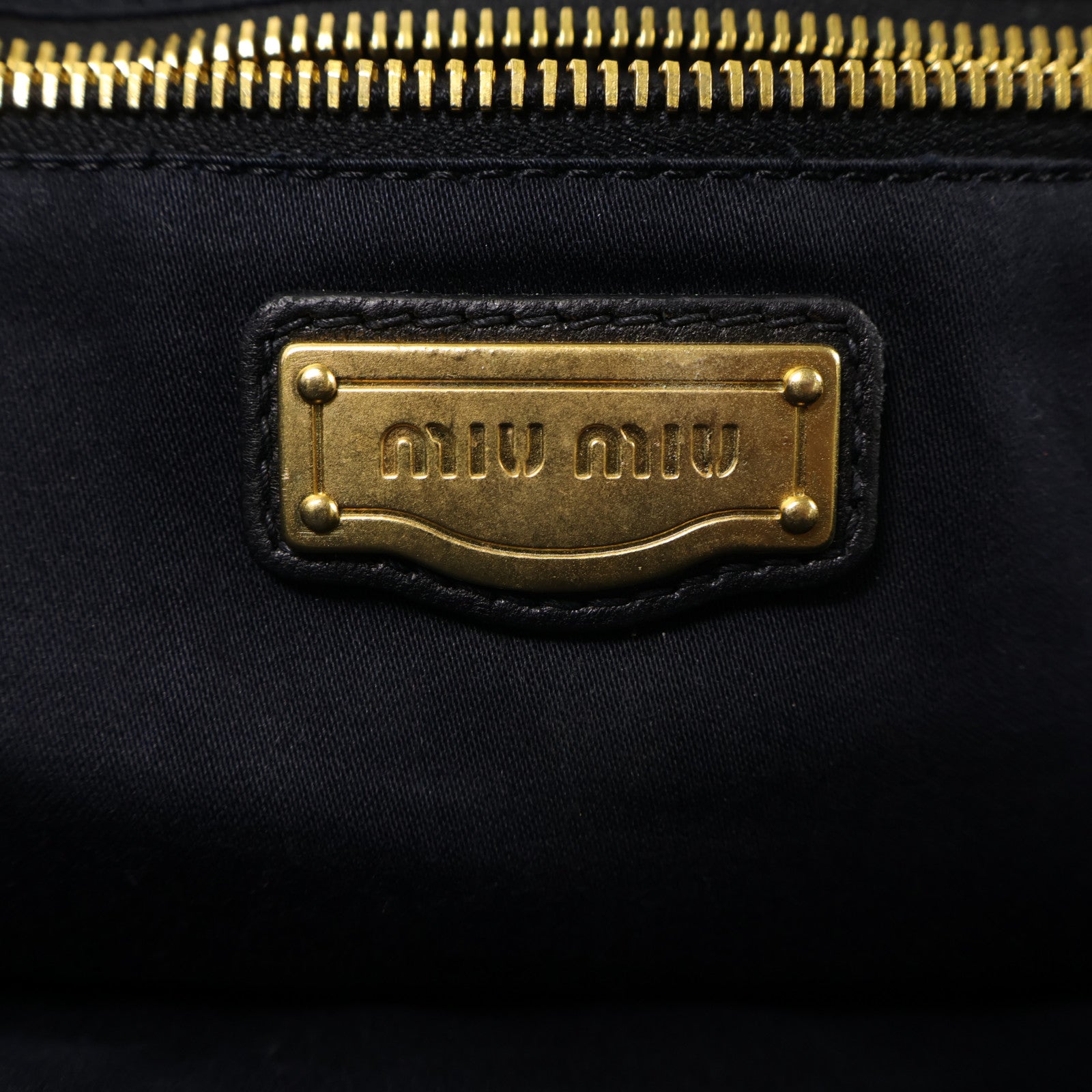 Miu Miu 羊皮皮革Tote Bag金扣手挽袋