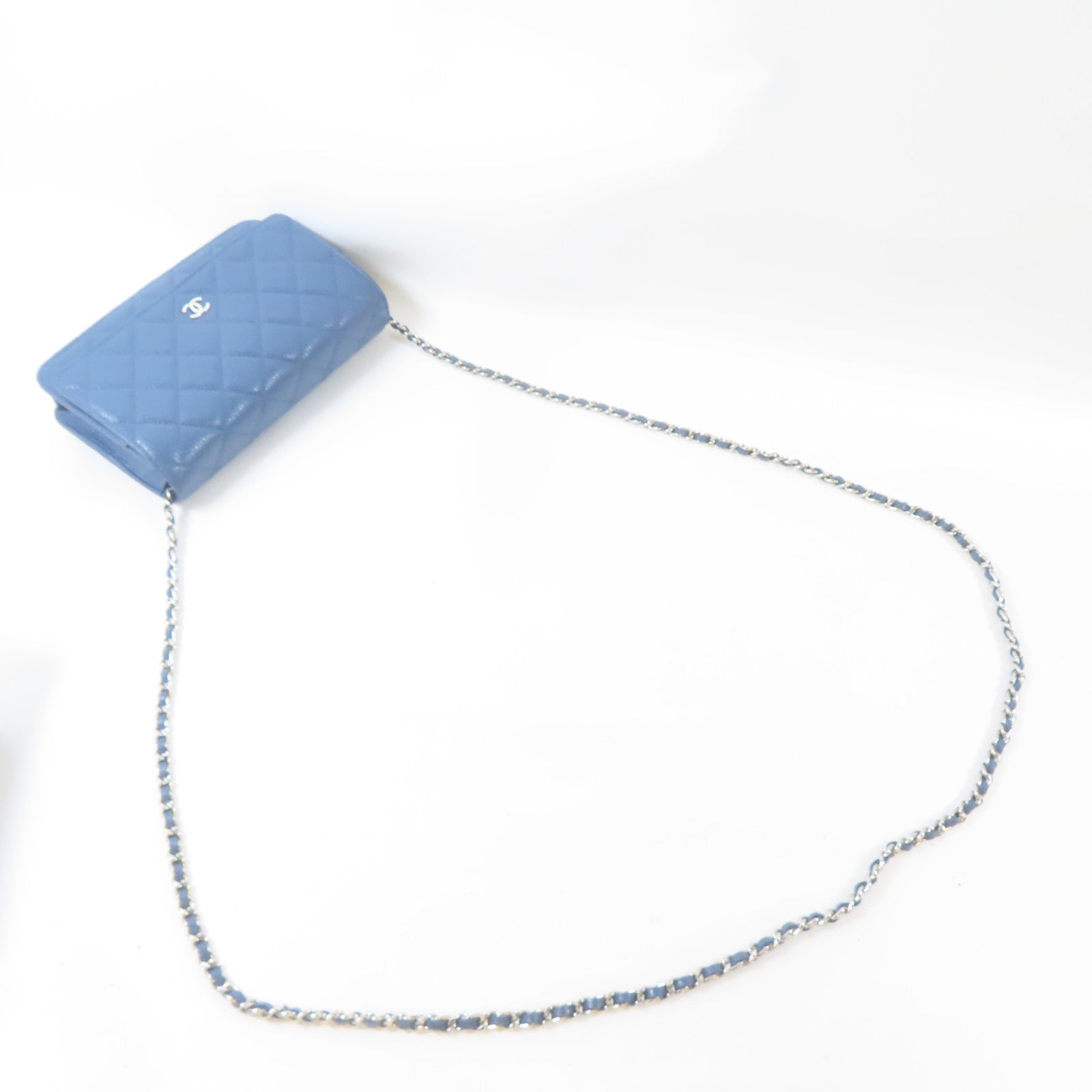 CHANEL 菱格Caviar皮革Wallet On Chain銀扣鏈帶肩背袋藍色