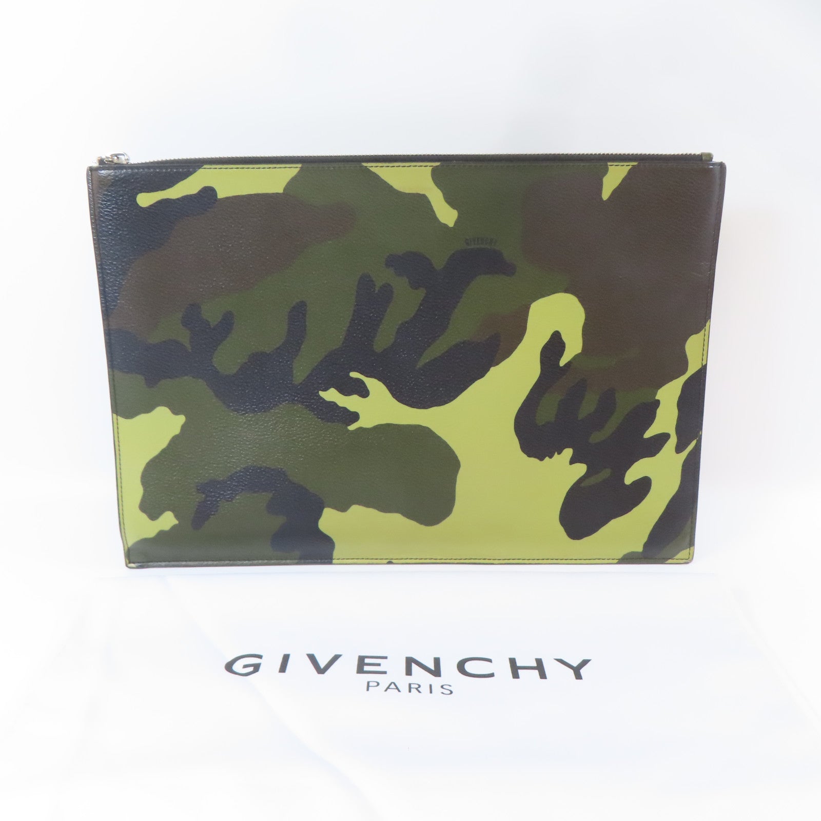 GIVENCHY 【激減優惠】牛皮皮革Pouch銀扣手拿包綠色