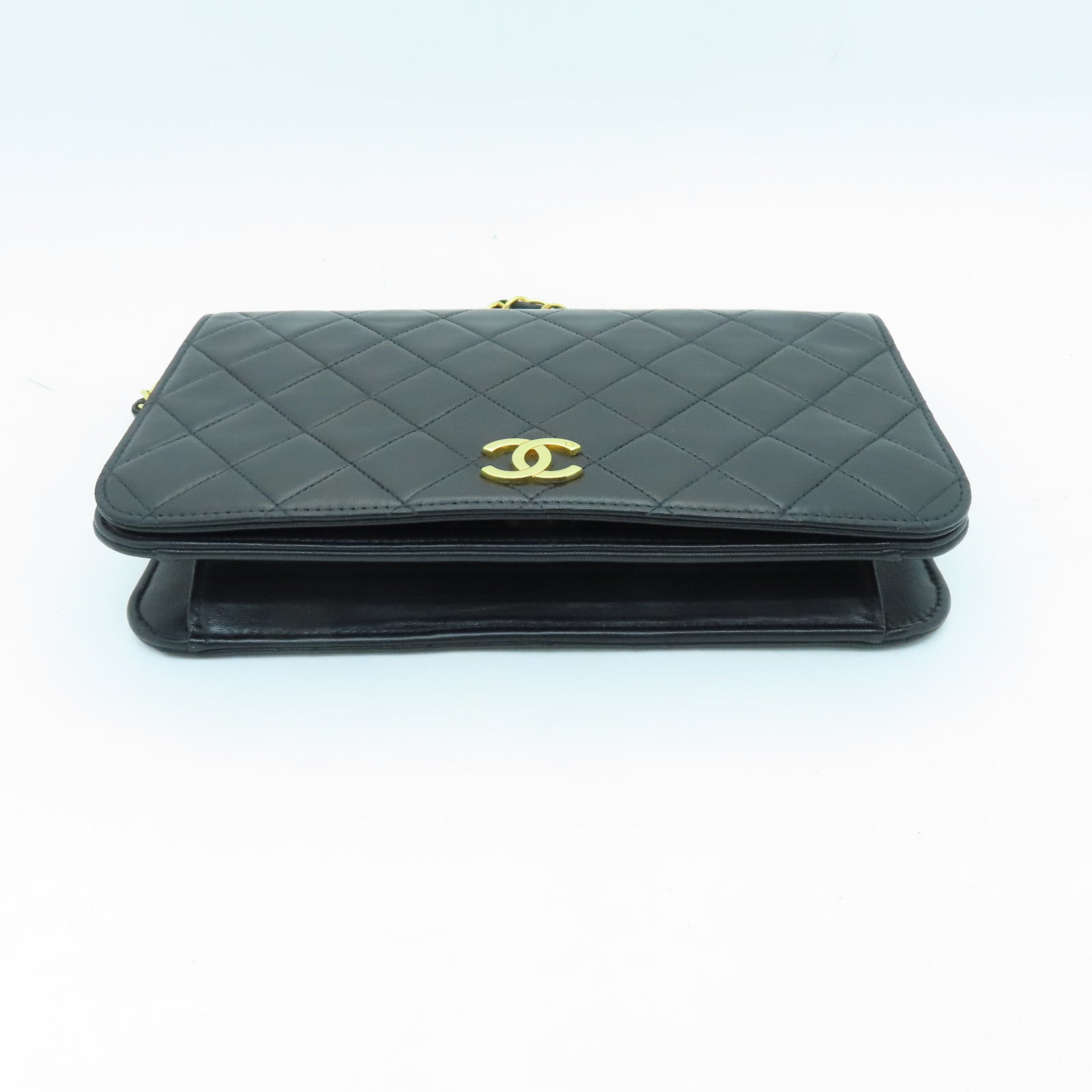 CHANEL rhombic sheepskin leather Chain Shoulder gold buckle chain shoulder bag black
