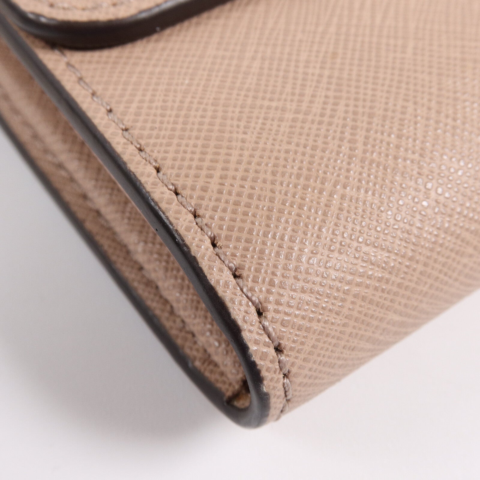 Michael Kors 牛皮皮革Phone Crossbody鏈帶肩背袋