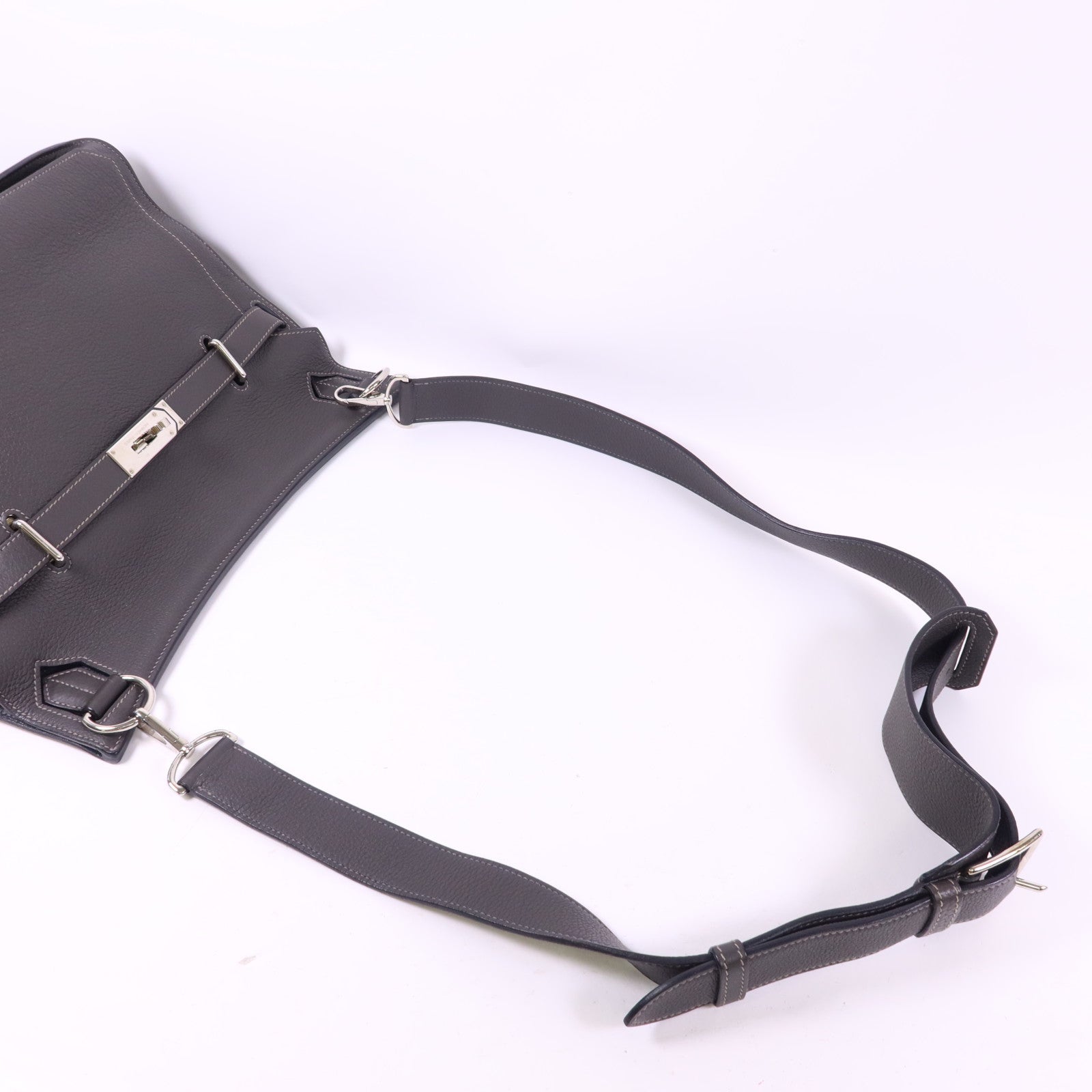 HERMES Clemence皮革Jypesiere 34銀扣肩背袋Etain