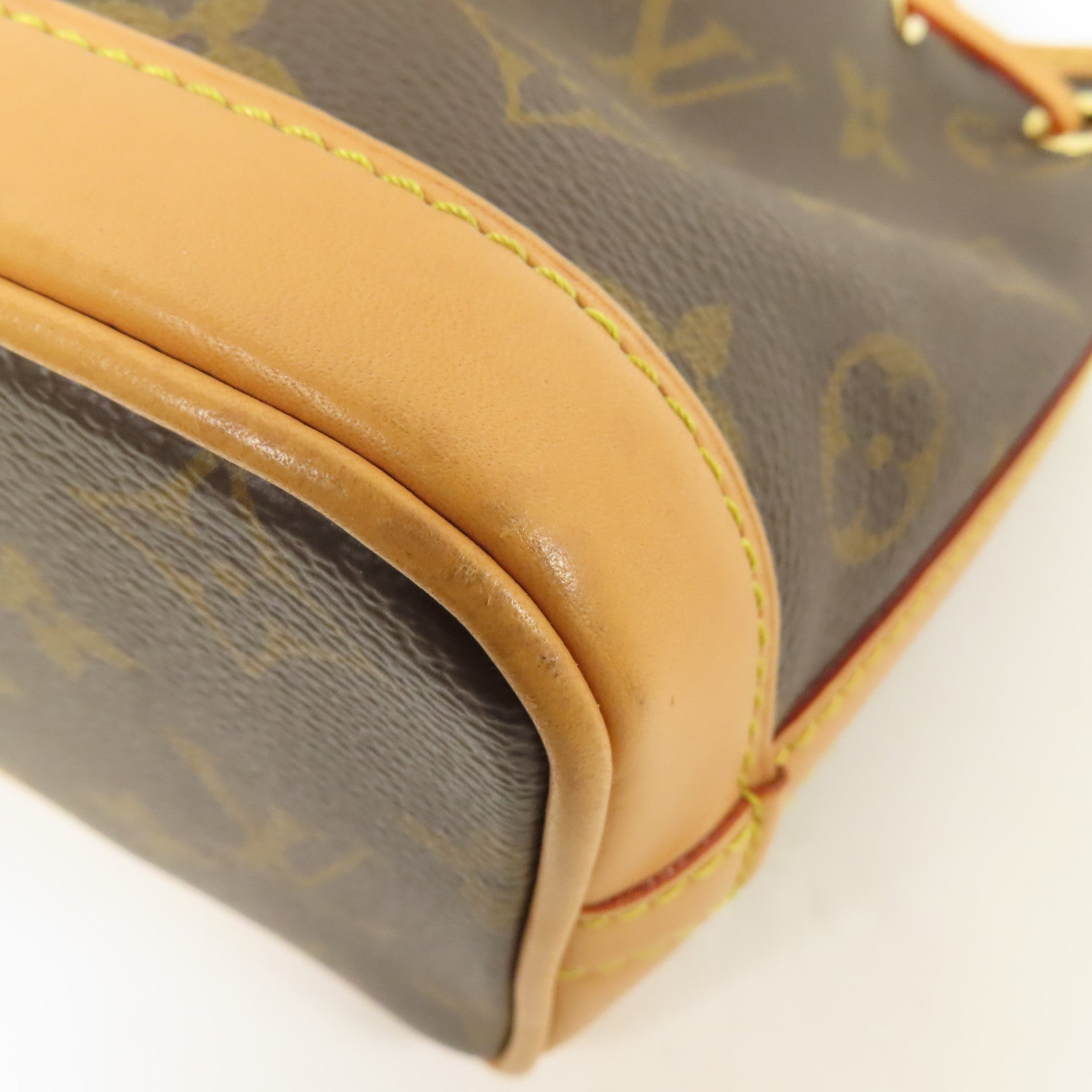 LOUIS VUITTON 【激減優惠】Monogram Nano Noe金扣手挽肩背兩用袋