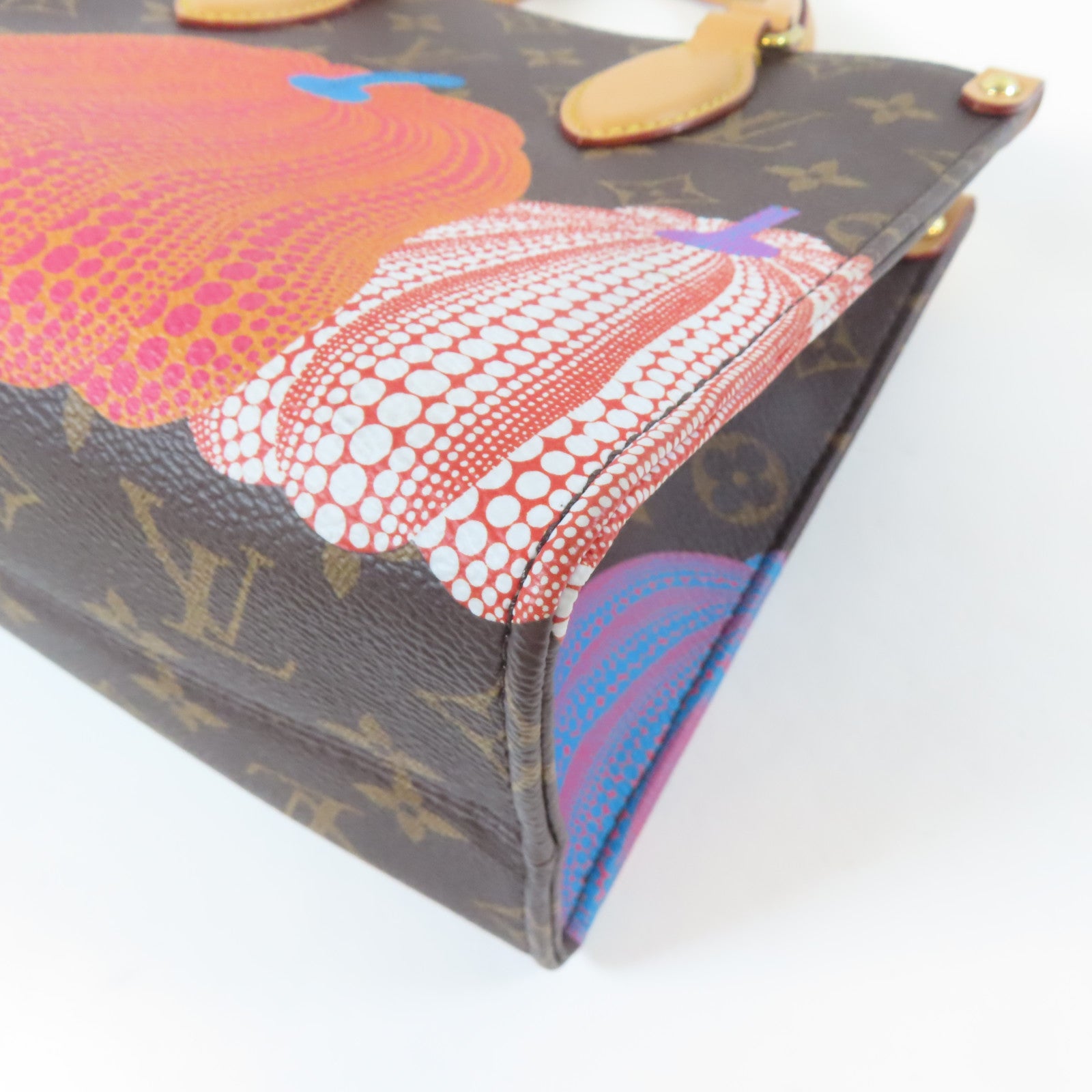 LOUIS VUITTON Monogram LV X YK On The Go PM金扣手挽肩背兩用袋啡色