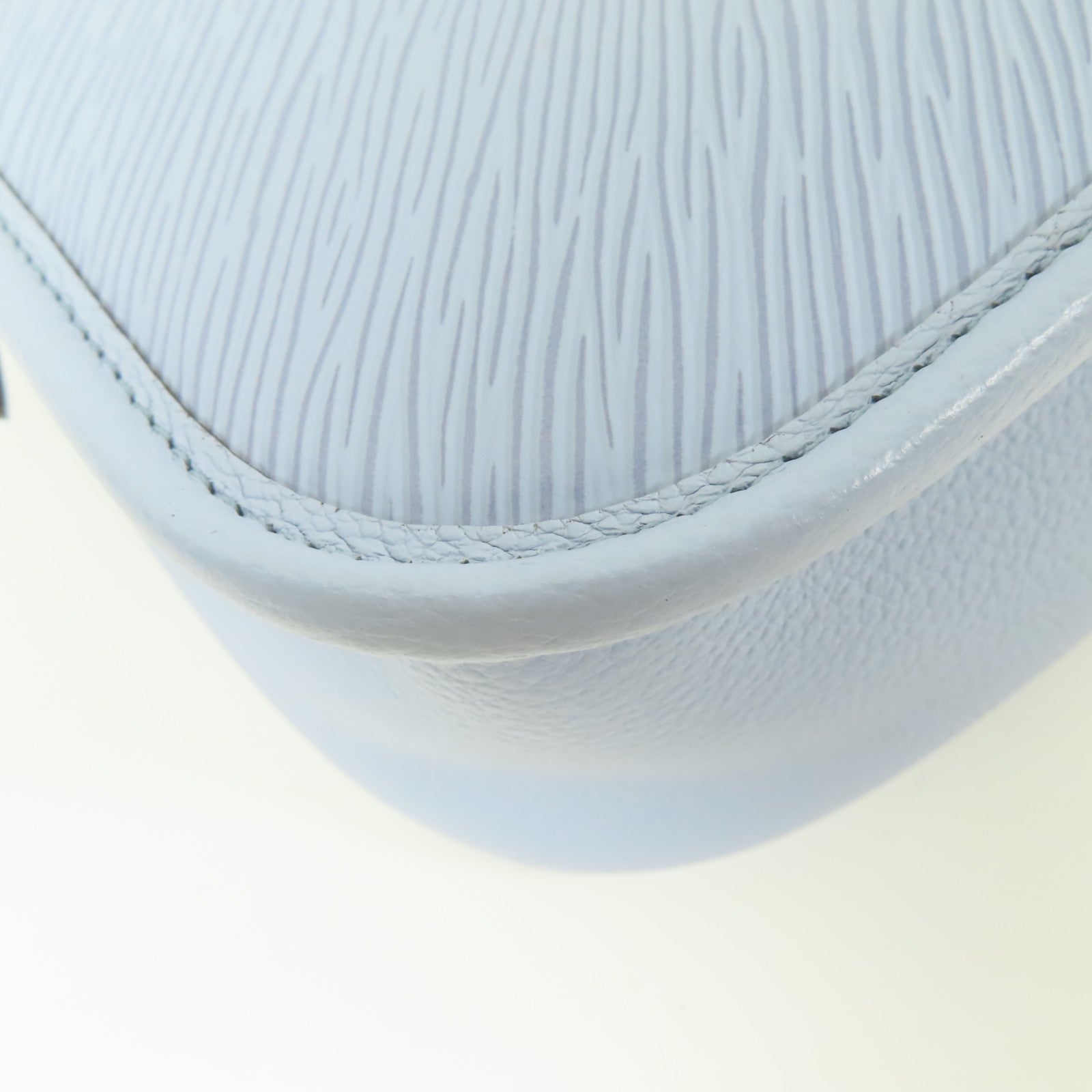 LOUIS VUITTON Epi Buci銀扣肩背袋